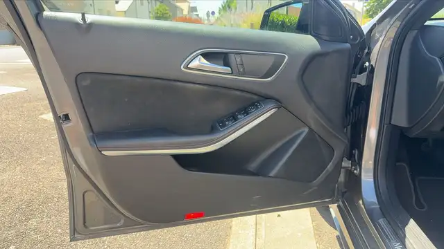 Mercedes-Benz A-Class view 7