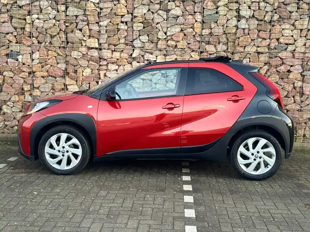 Toyota Aygo X view 9