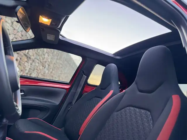 Toyota Aygo X view 14