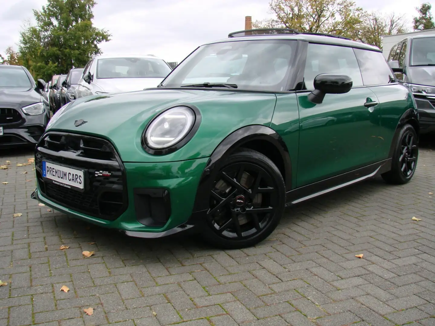 MINI Cooper S JCW Pano ACC H&K 360º Head Up Vert - 2