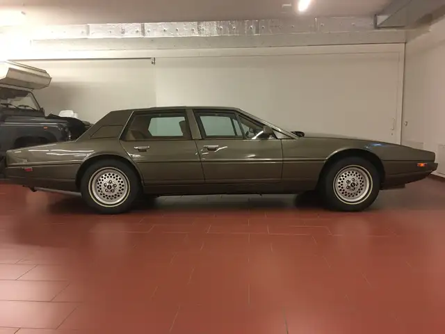 Aston Martin Lagonda Serie 2, Totalrestaurierung bei AML