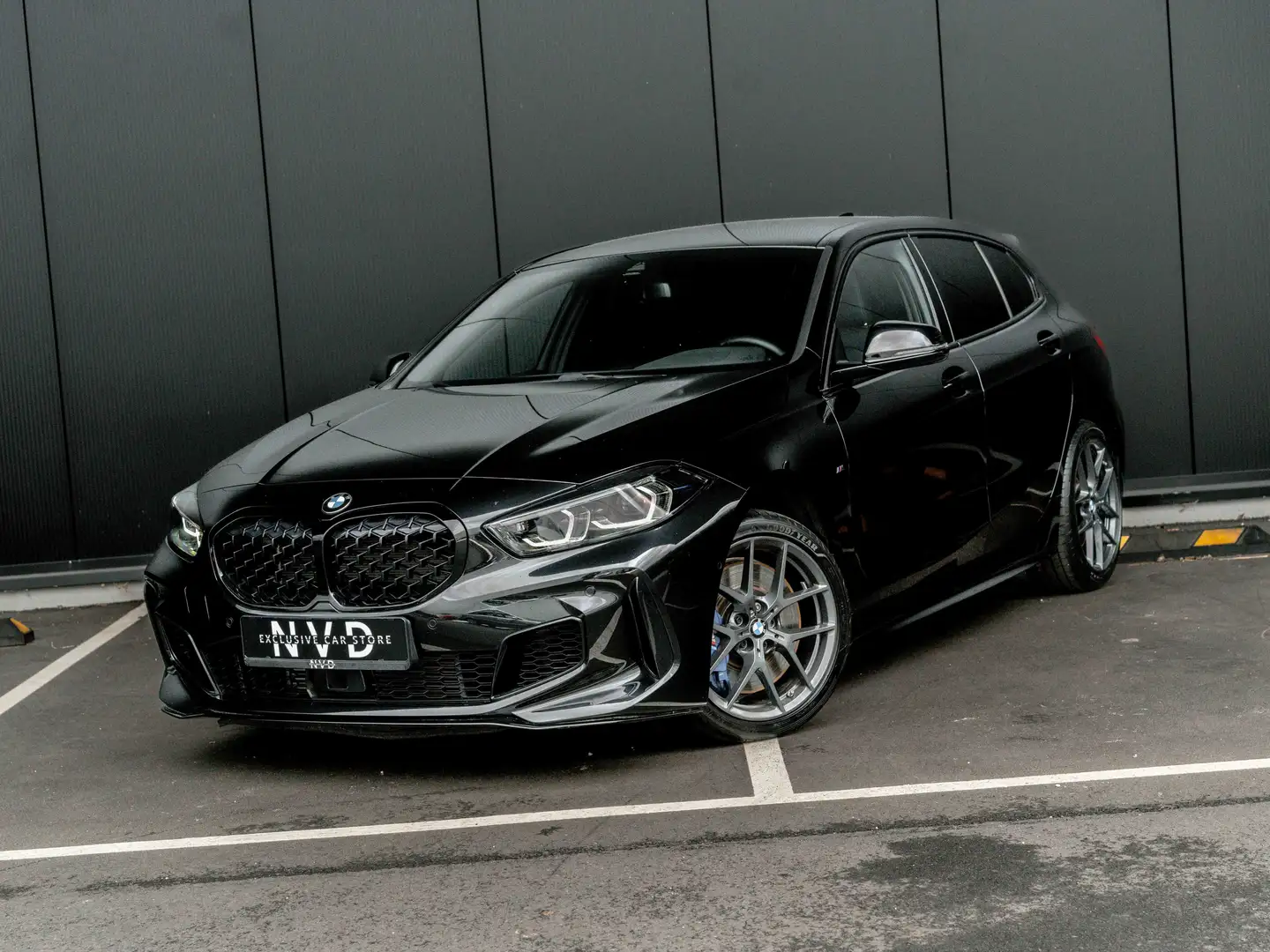 BMW 135 135i | Xdrive | M-sport | Camera | Navi | CC Noir - 1