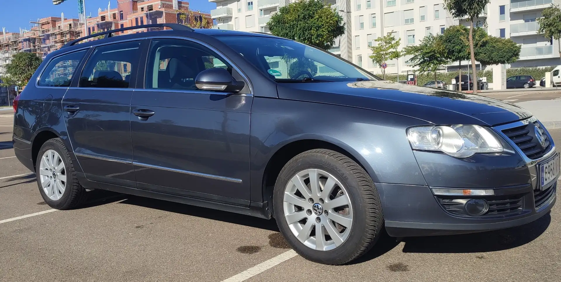Volkswagen Passat Variant 1.4 TSI Advance Plus - 2