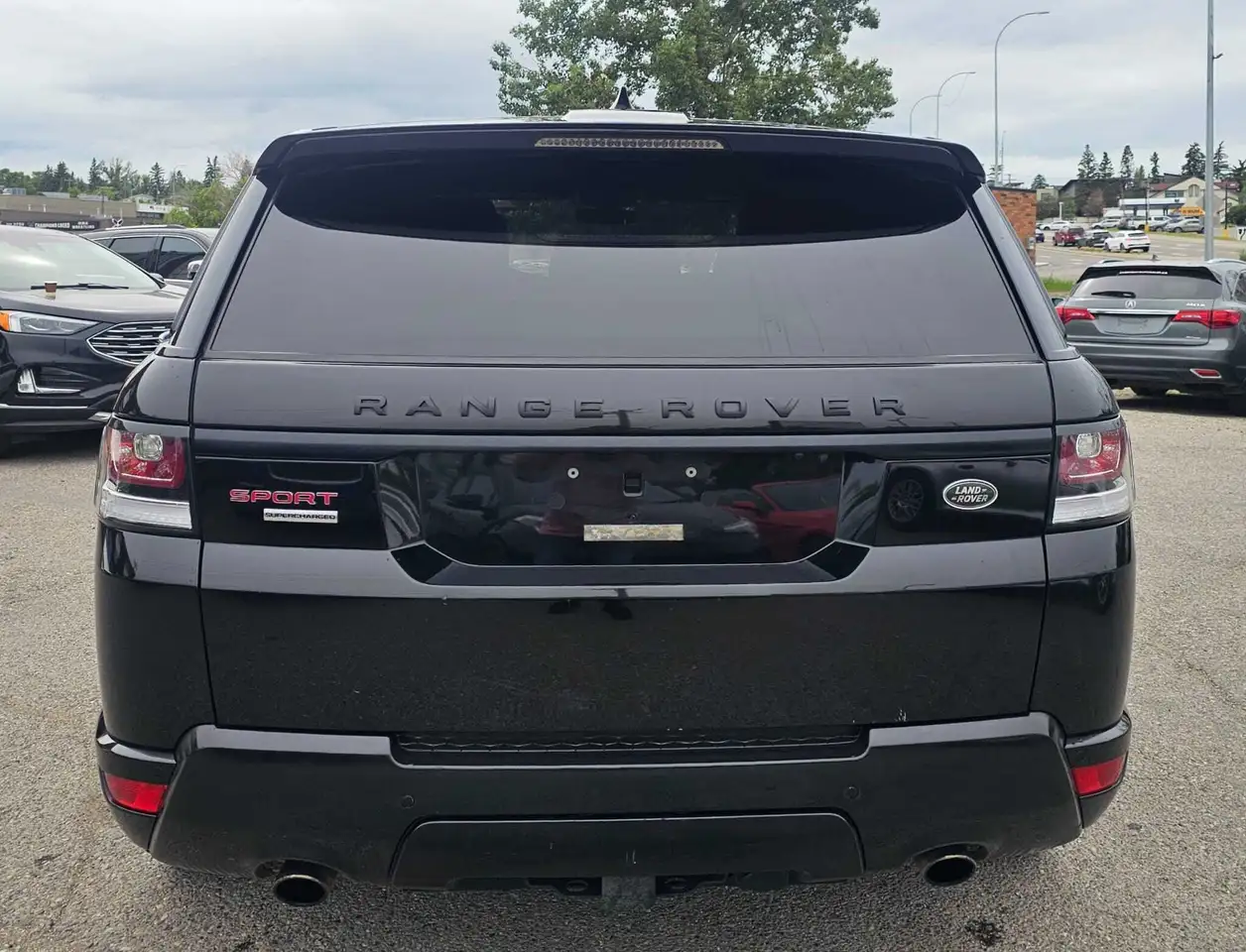 Land Rover Range Rover Sport photo Land Rover Range Rover Sport