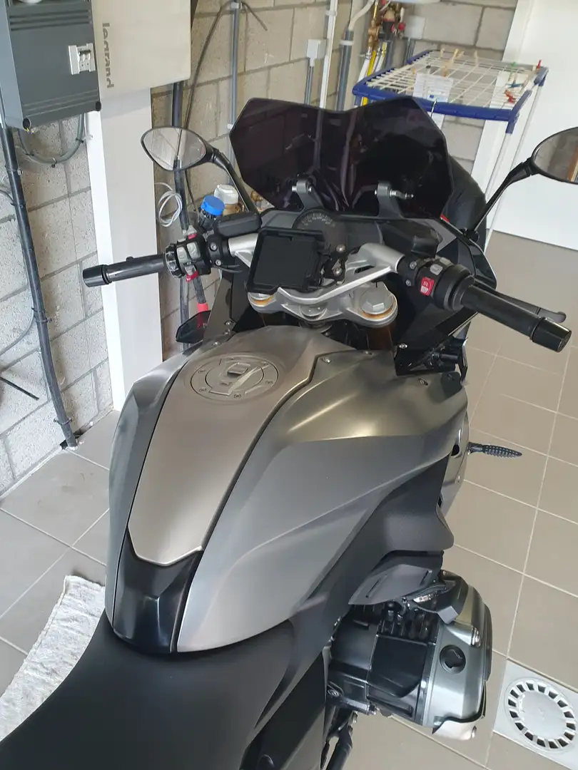 BMW R 1200 RS Srebrny - 1