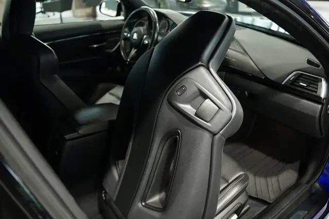 BMW M4 view 20
