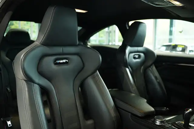 BMW M4 view 17