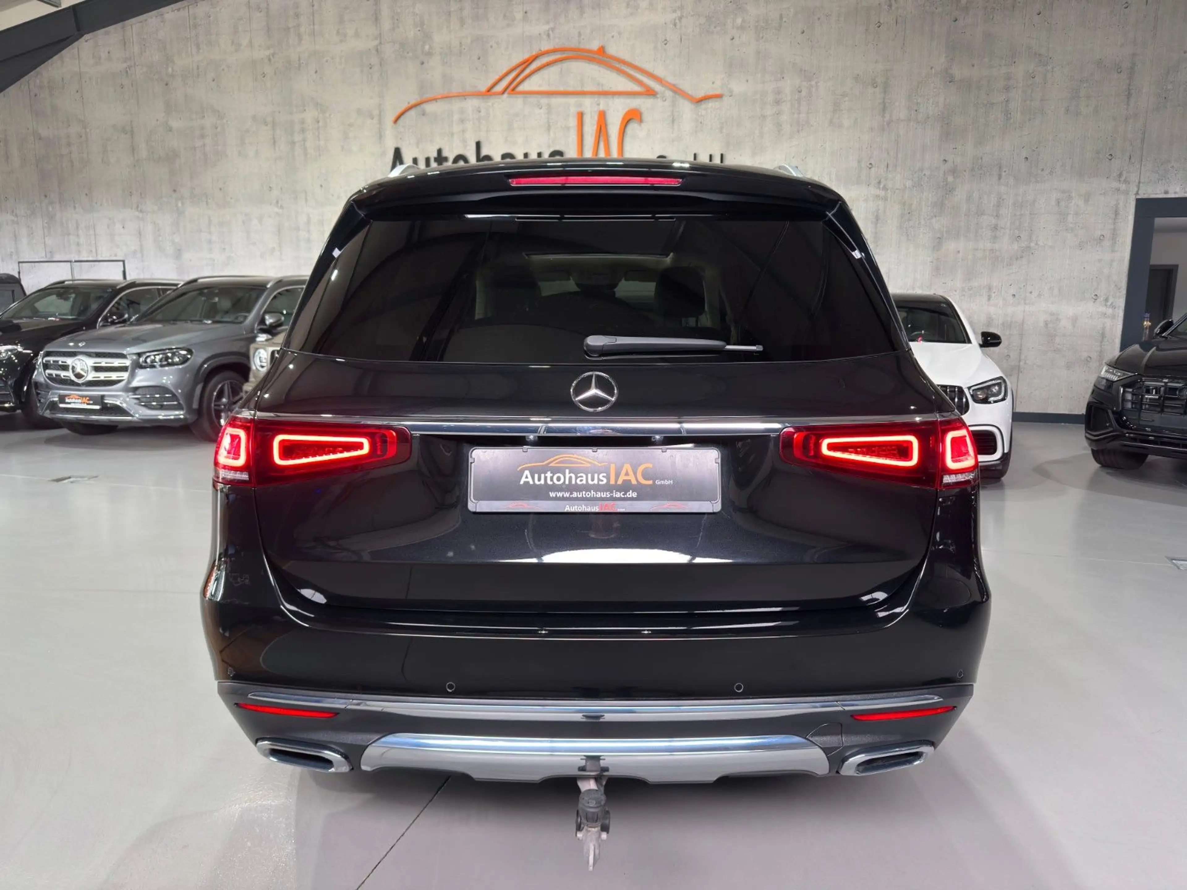 Mercedes-Benz GLS 400 /d/4Matic/AHK/MASSAGE/360*/MULTIBEAM/MwSt — photo 4