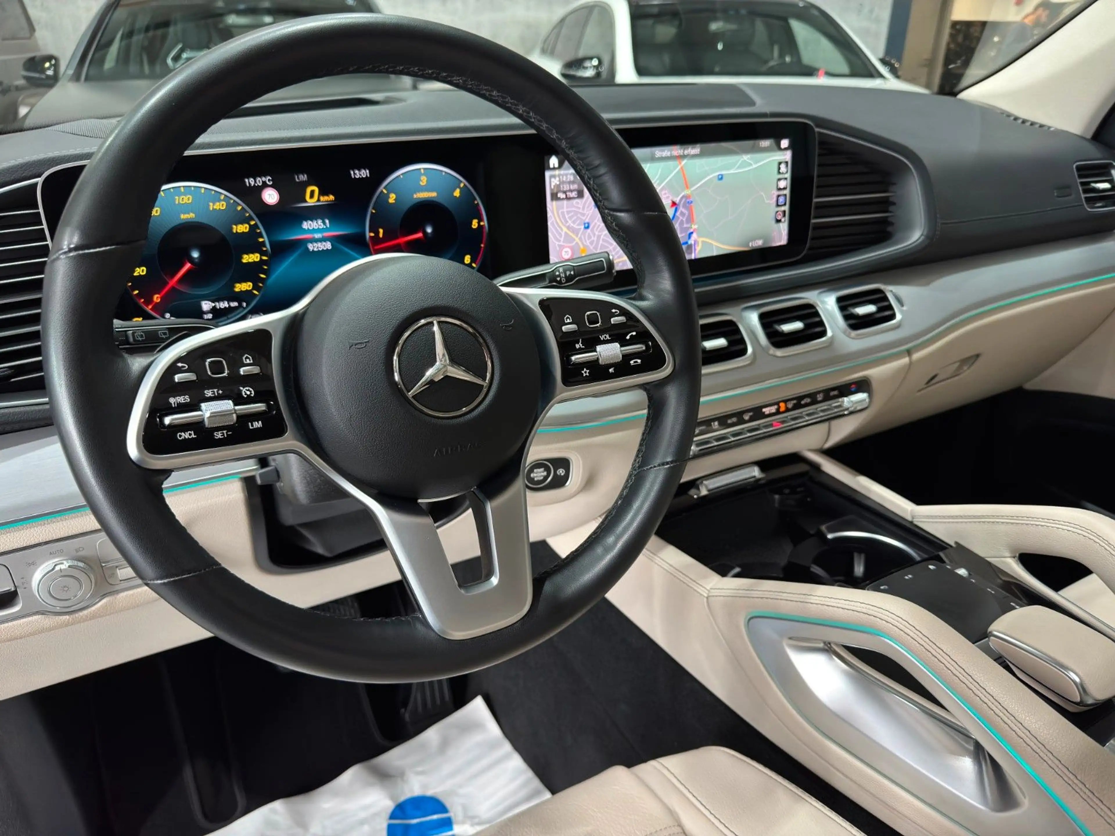 Mercedes-Benz GLS 400 /d/4Matic/AHK/MASSAGE/360*/MULTIBEAM/MwSt — photo 10