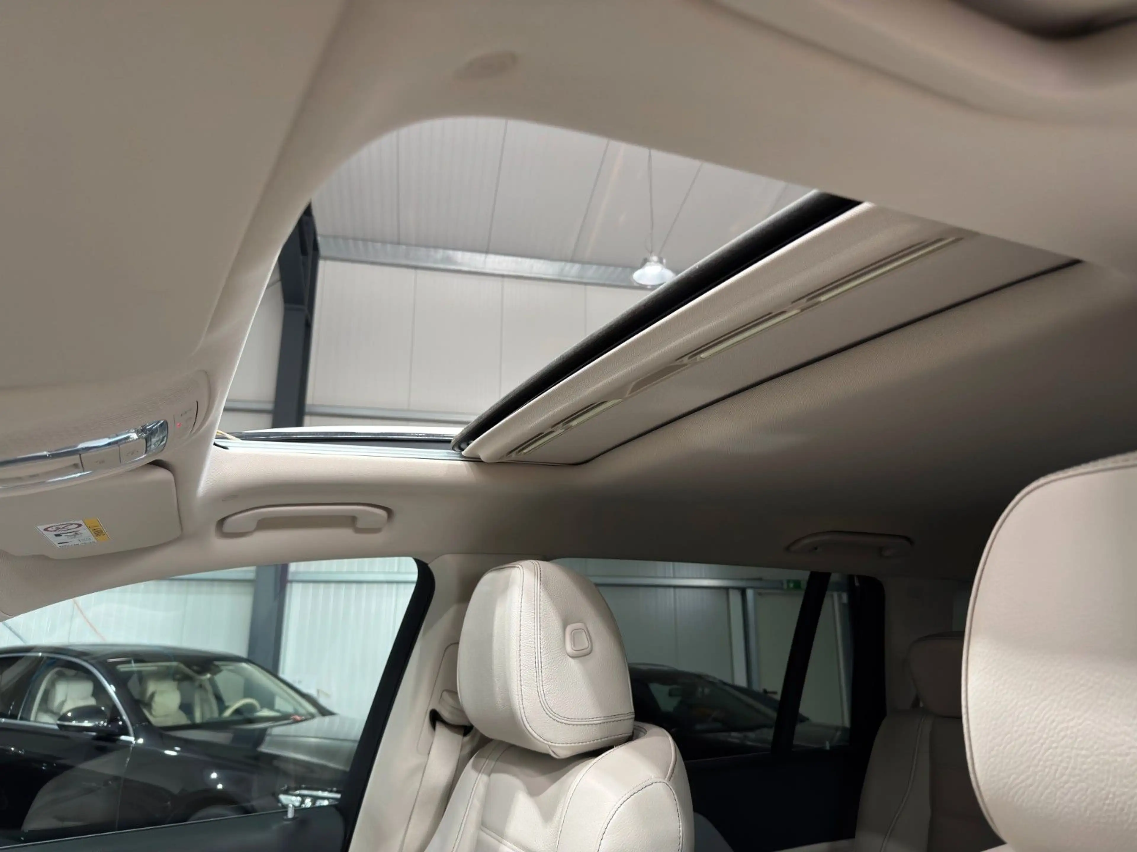 Mercedes-Benz GLS 400 /d/4Matic/AHK/MASSAGE/360*/MULTIBEAM/MwSt — photo 12