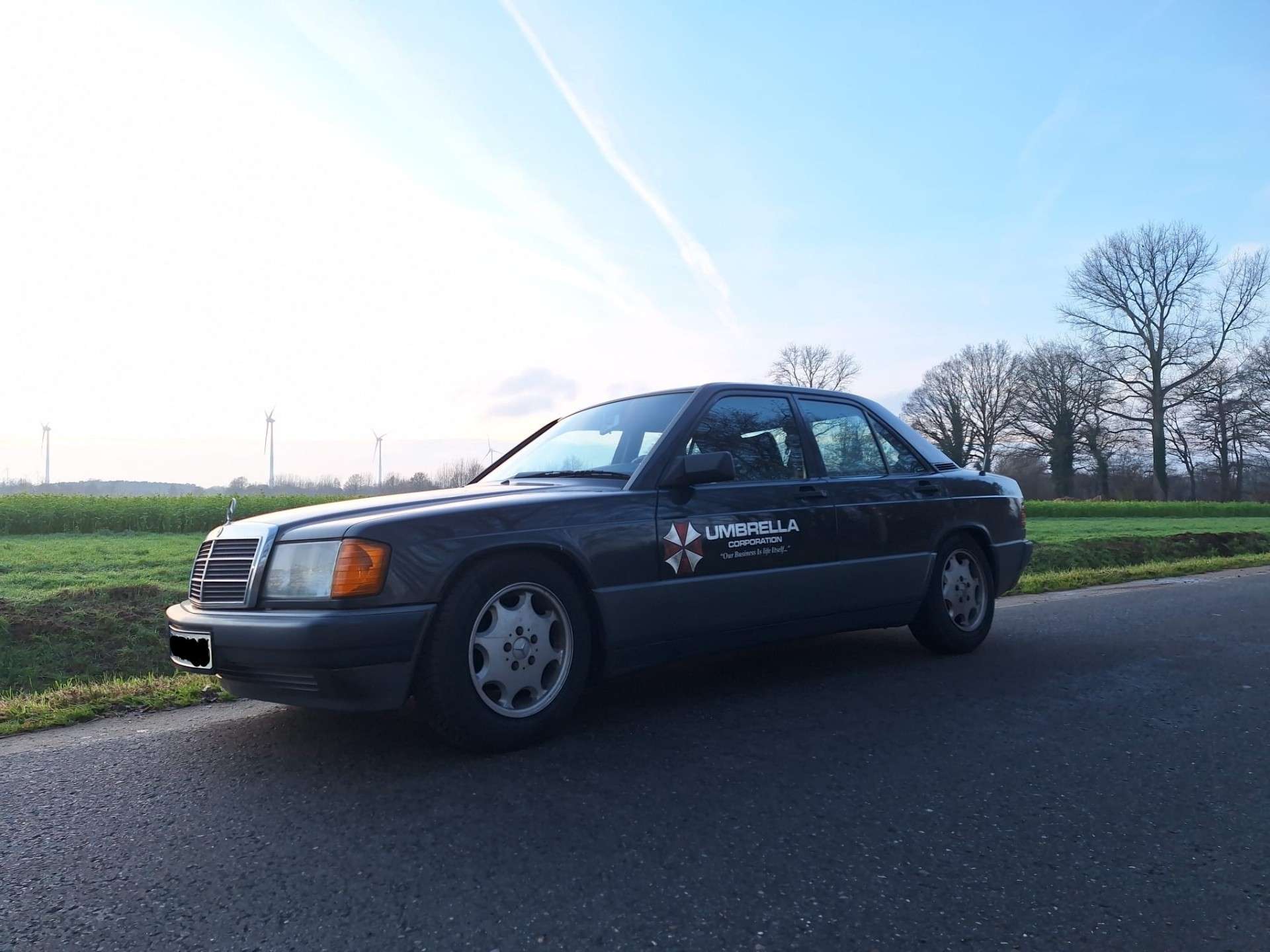 Second hand Mercedes Benz 190 2.0