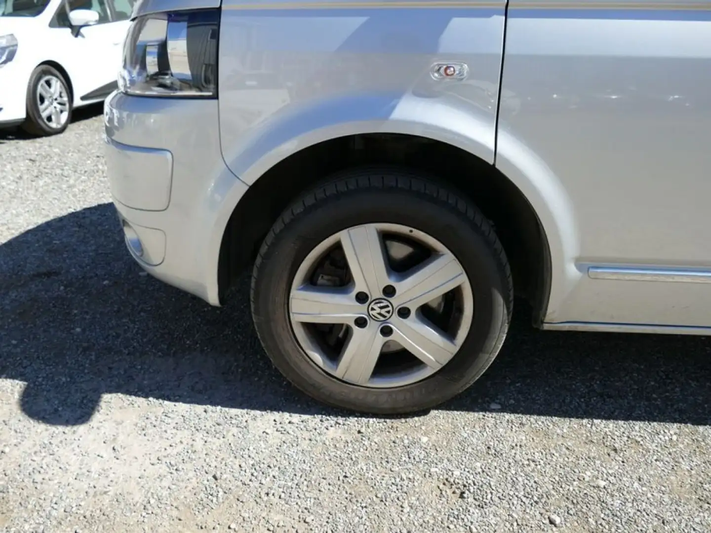 Volkswagen T5 Multivan T5 2.0 TDI 180 Ch HIGHTLINE DSG6 Gris - 2