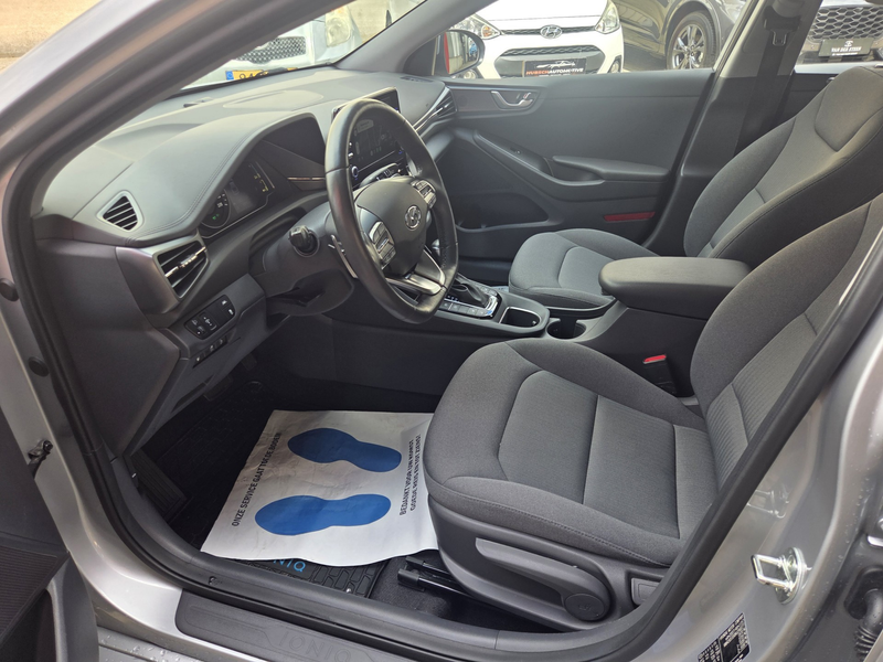 Hyundai IONIQ 1.6 GDi PHEV Premium/ Camera/ Apple Carplay- Andro — photo 13