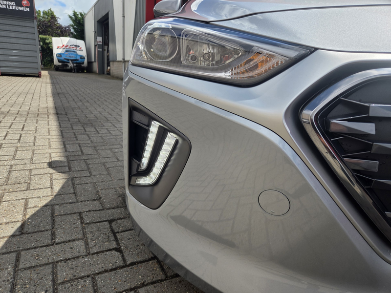 Hyundai IONIQ 1.6 GDi PHEV Premium/ Camera/ Apple Carplay- Andro — photo 10