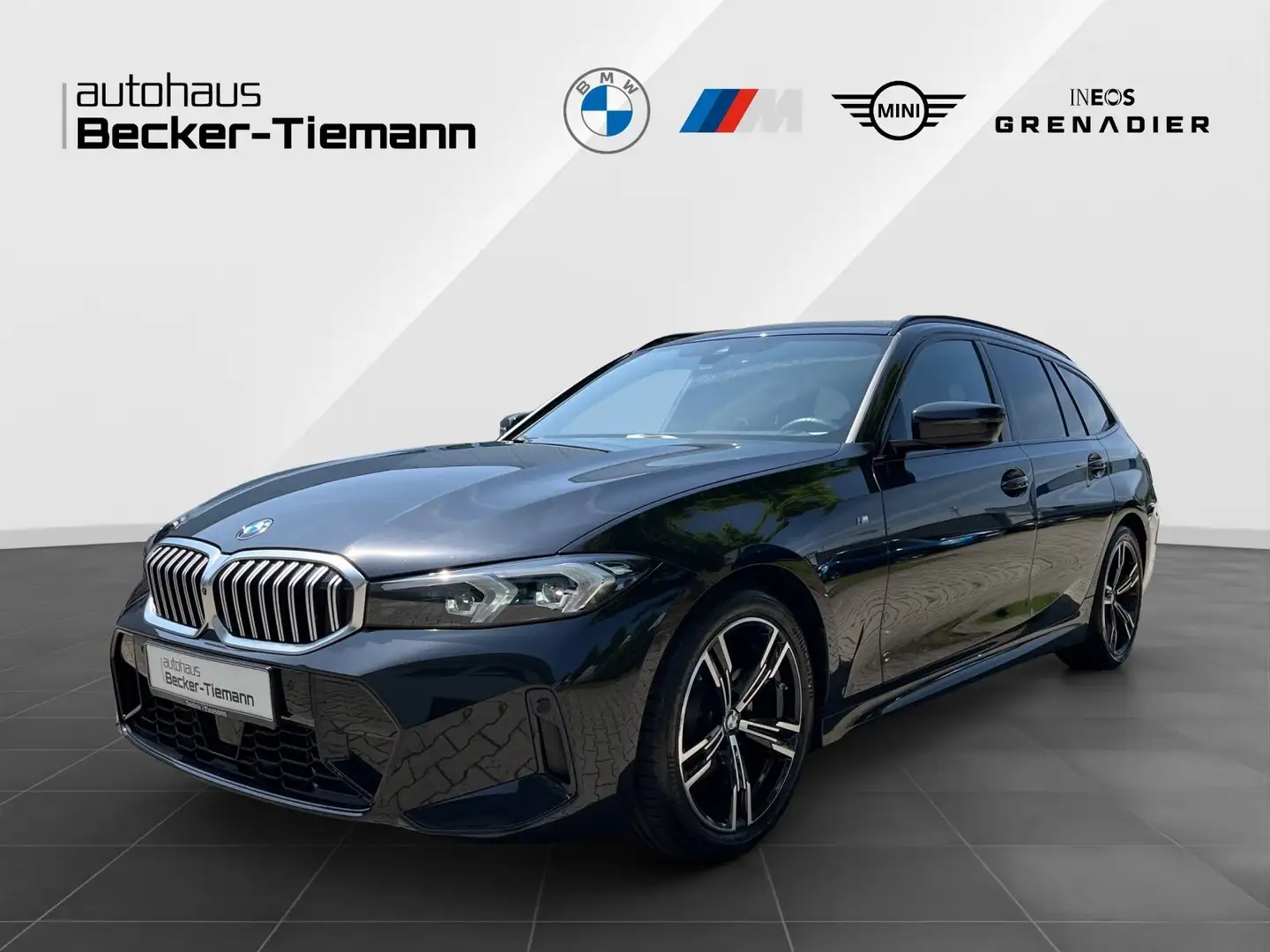 BMW 320 d Touring M Sport HUD AHK DrivAss ACC ParkAss+ Schwarz - 1