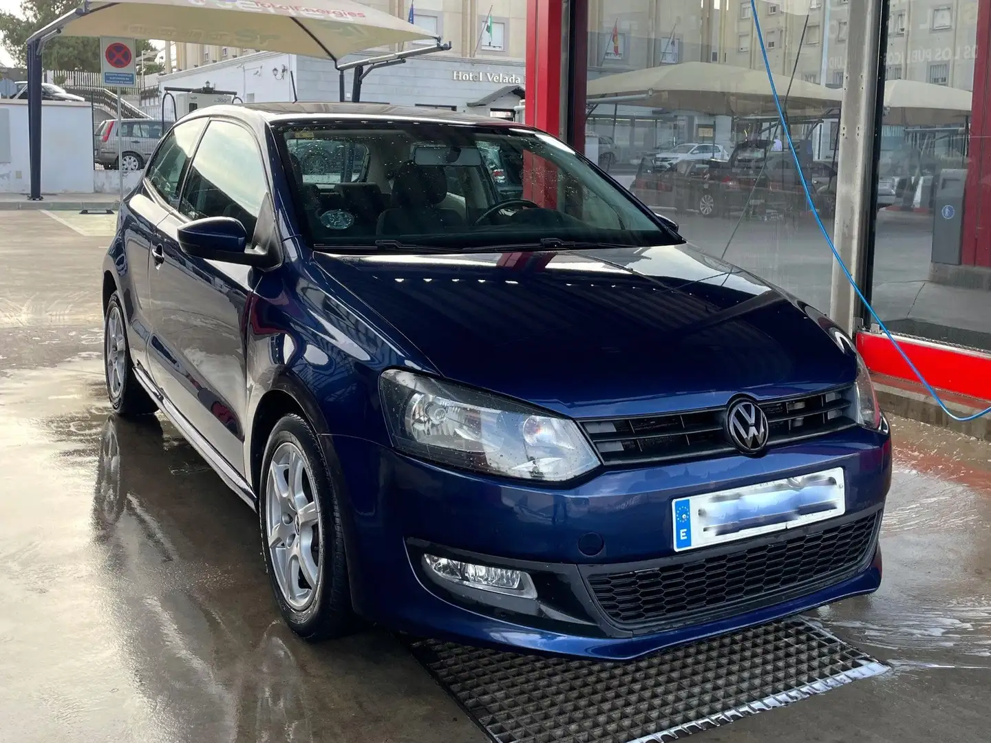 Volkswagen Polo 1.6 TDI 90 CV Sport Azul - 2