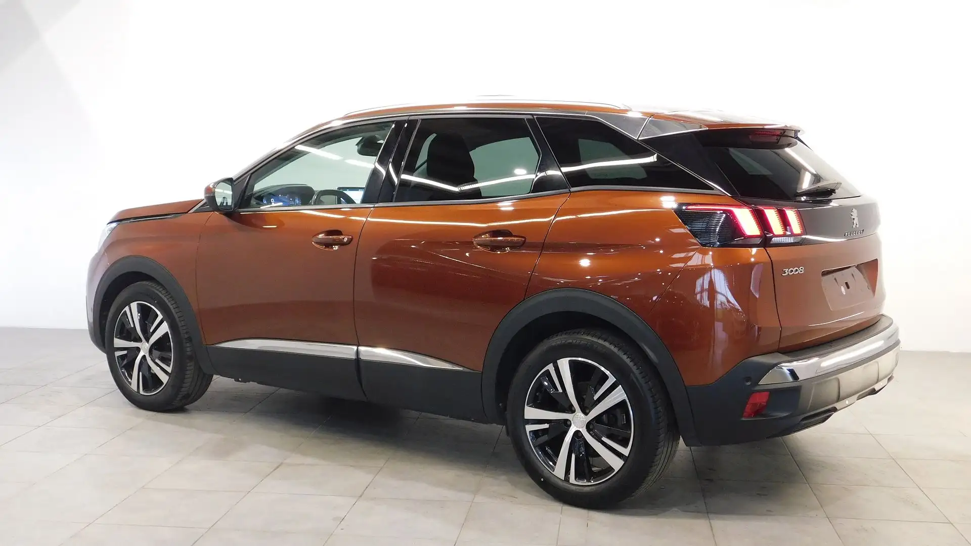 Peugeot 3008 1.2 PURETECH 130CH E6.C ALLURE S\u0026S EAT8 - 2