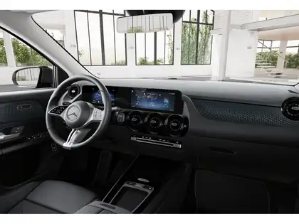 Annonce voiture d'occasion Mercedes-Benz GLA 180 - CARADIZE