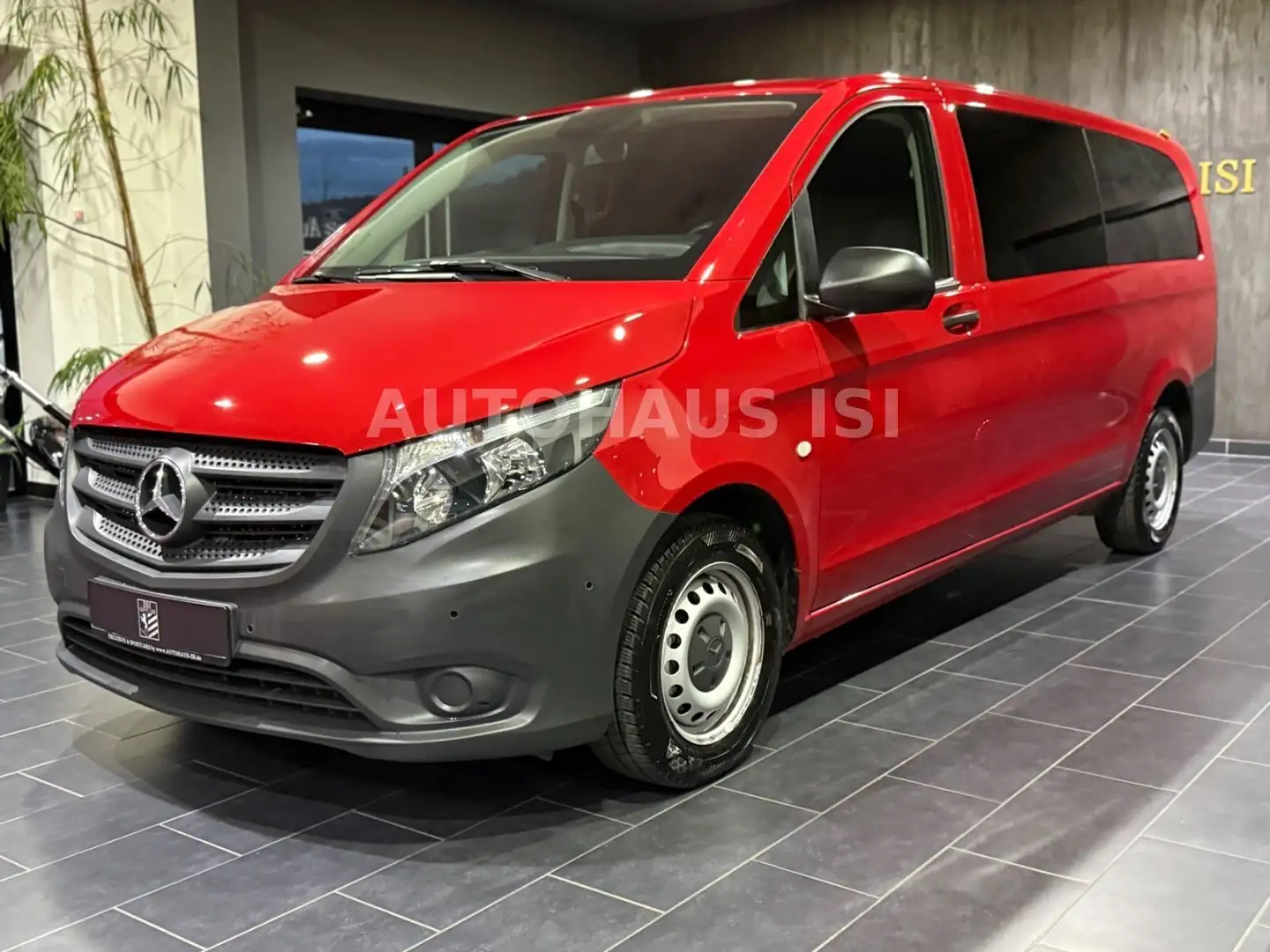Mercedes-Benz Vito 110 CDI Tourer Extralang 9-SITZER,KLIMA Rot - 1