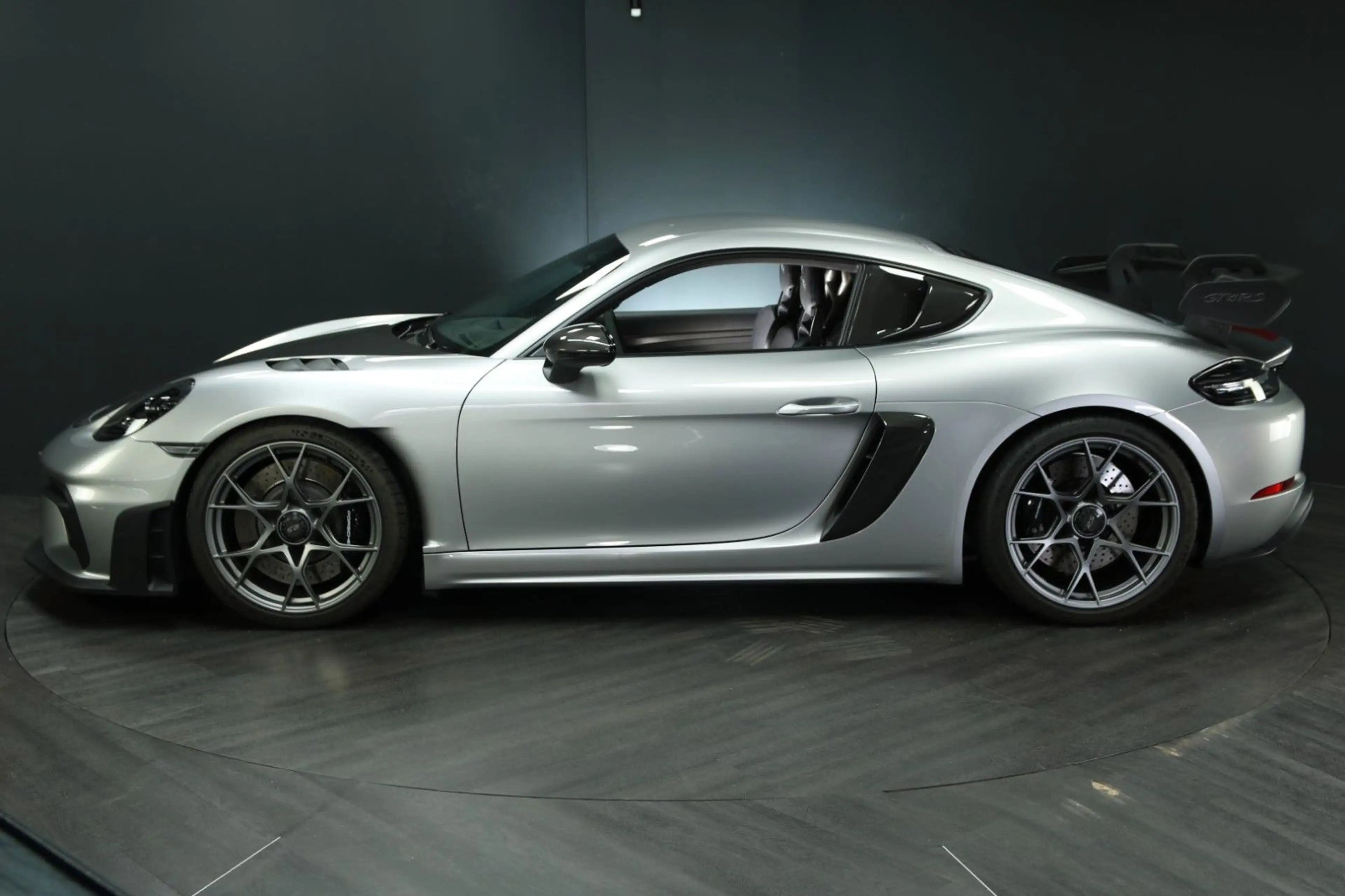 Porsche Cayman 718 Cayman GT4 RS, 1 Hd., 7tkm, Weissach, Lift — photo 8