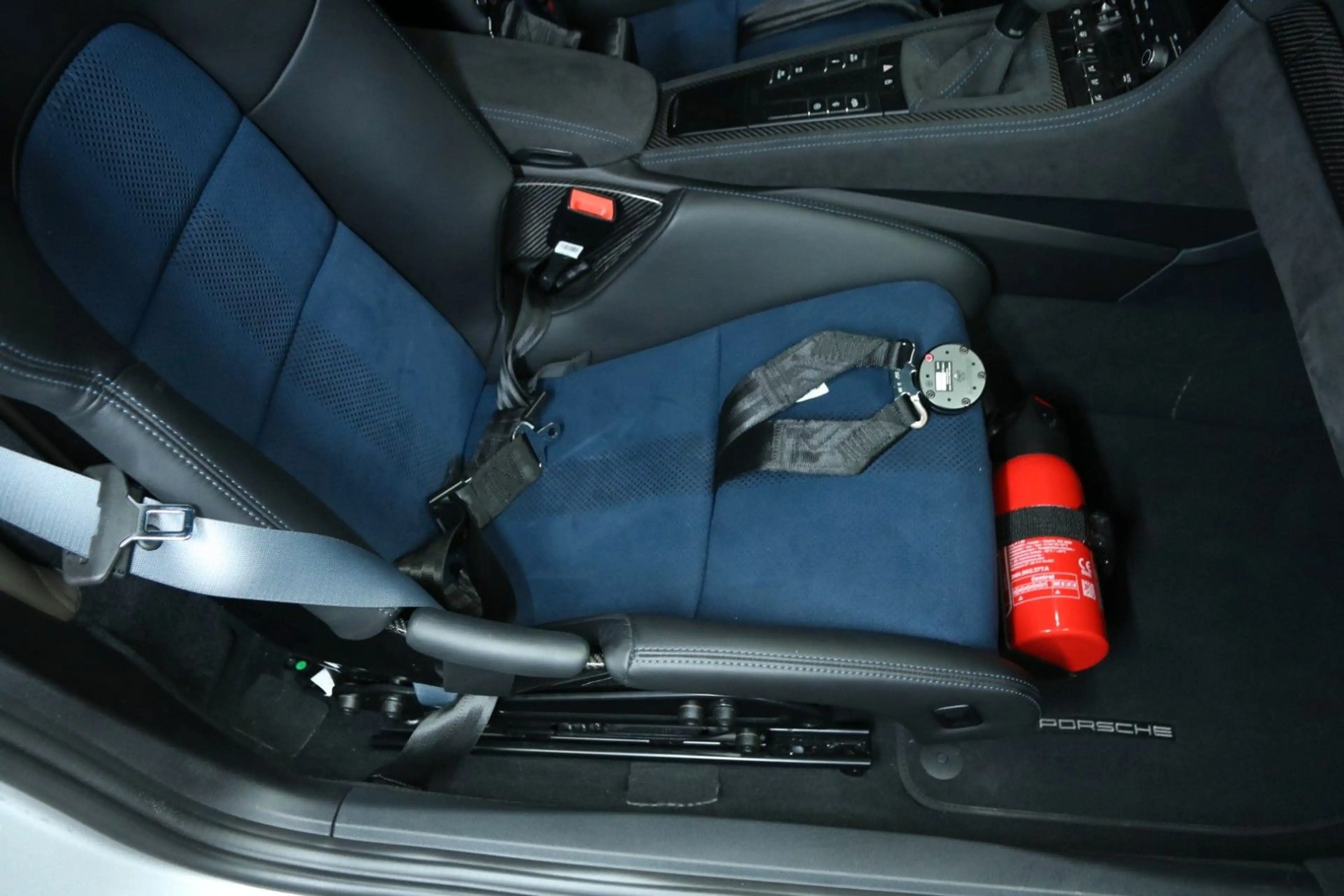 Porsche Cayman 718 Cayman GT4 RS, 1 Hd., 7tkm, Weissach, Lift — photo 23