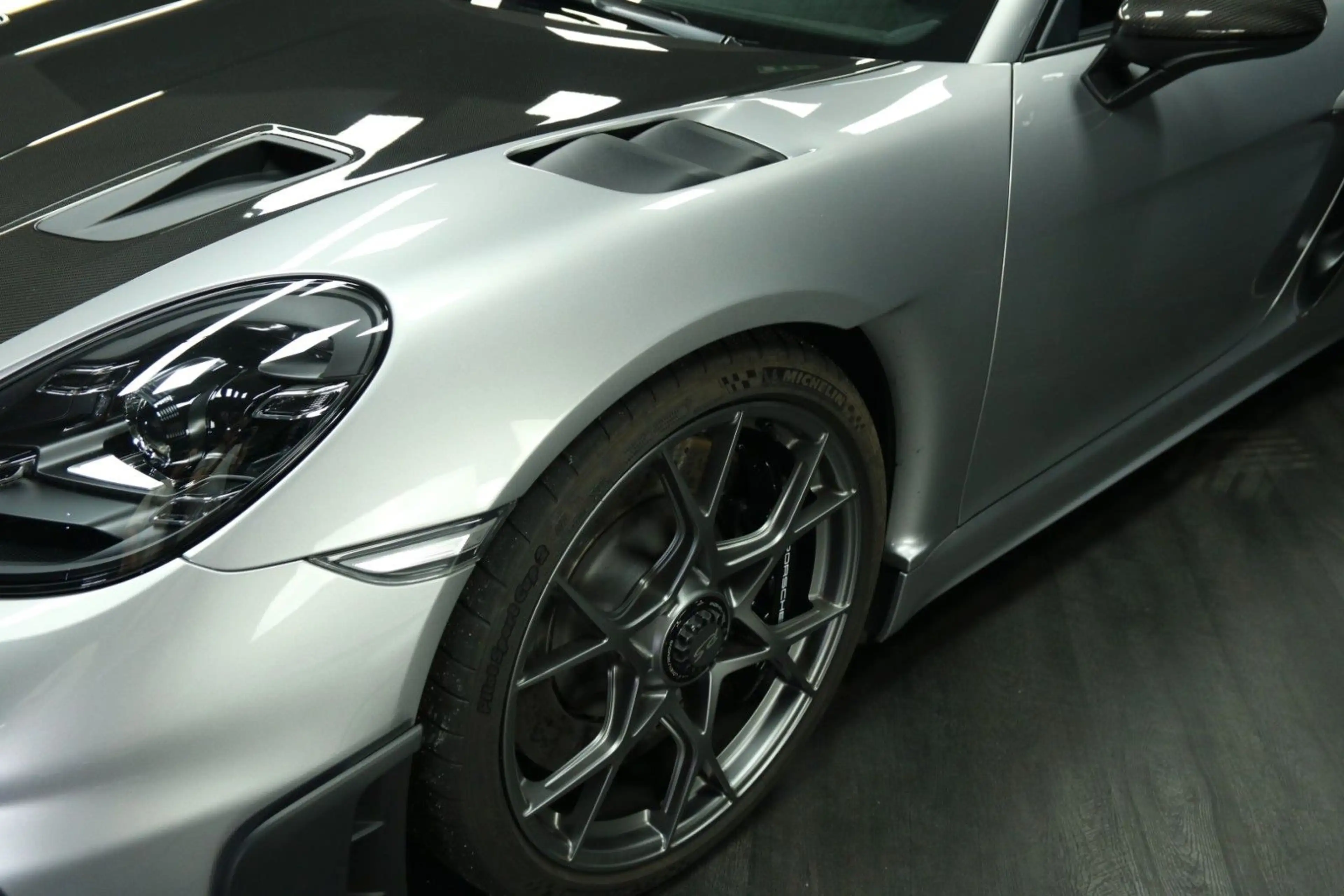 Porsche Cayman 718 Cayman GT4 RS, 1 Hd., 7tkm, Weissach, Lift — photo 40