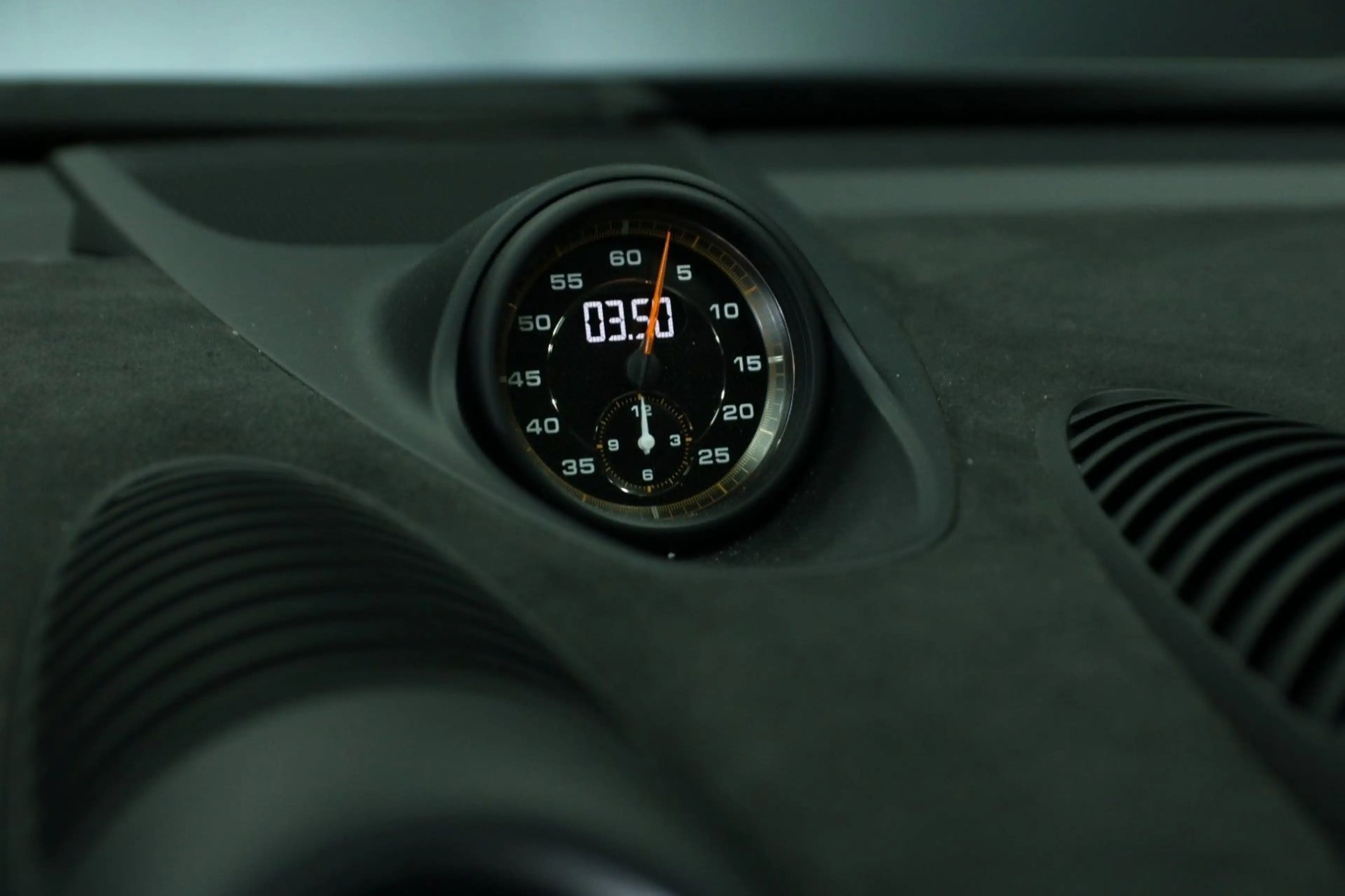 Porsche Cayman 718 Cayman GT4 RS, 1 Hd., 7tkm, Weissach, Lift — photo 19