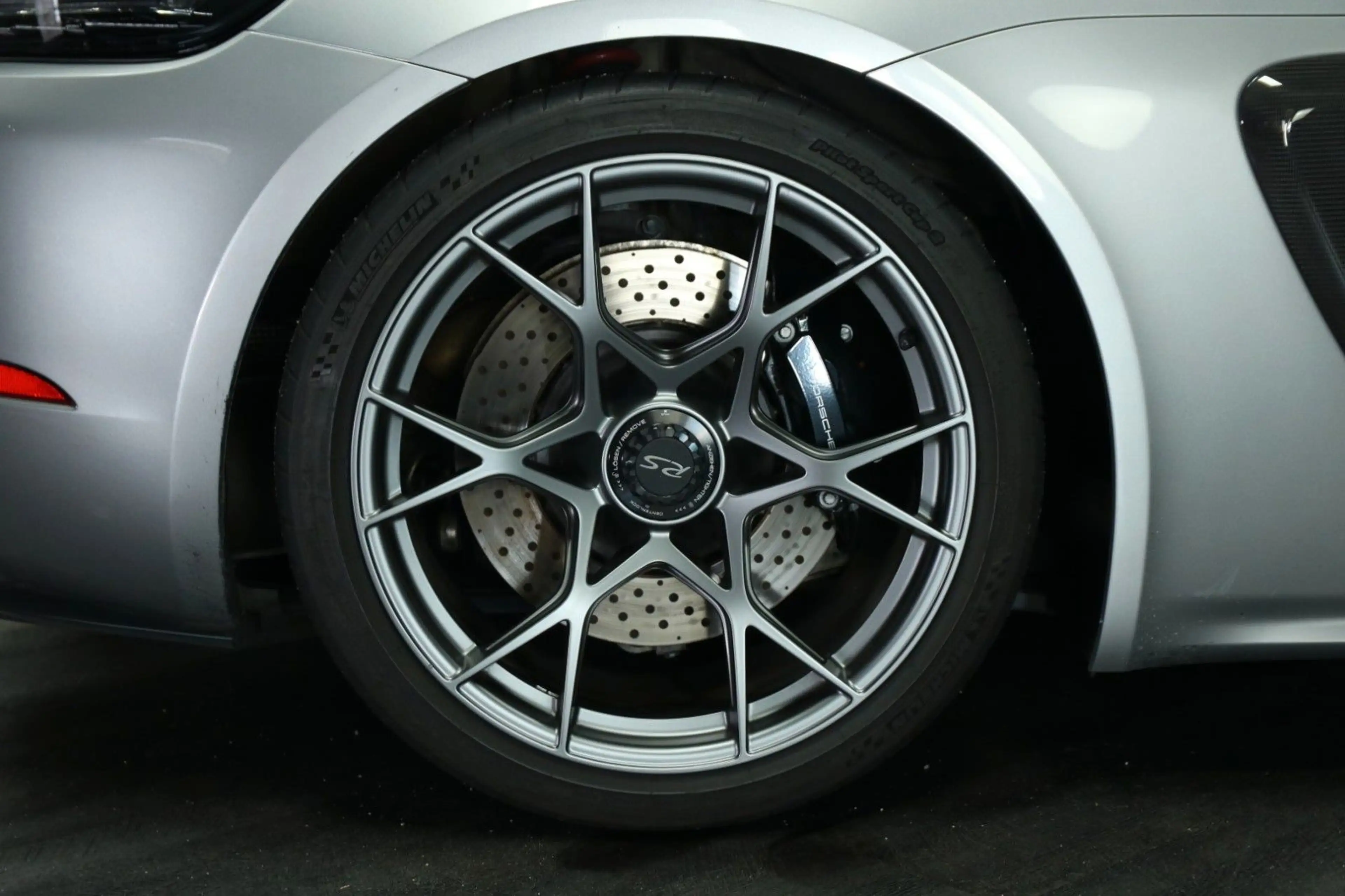 Porsche Cayman 718 Cayman GT4 RS, 1 Hd., 7tkm, Weissach, Lift — photo 29