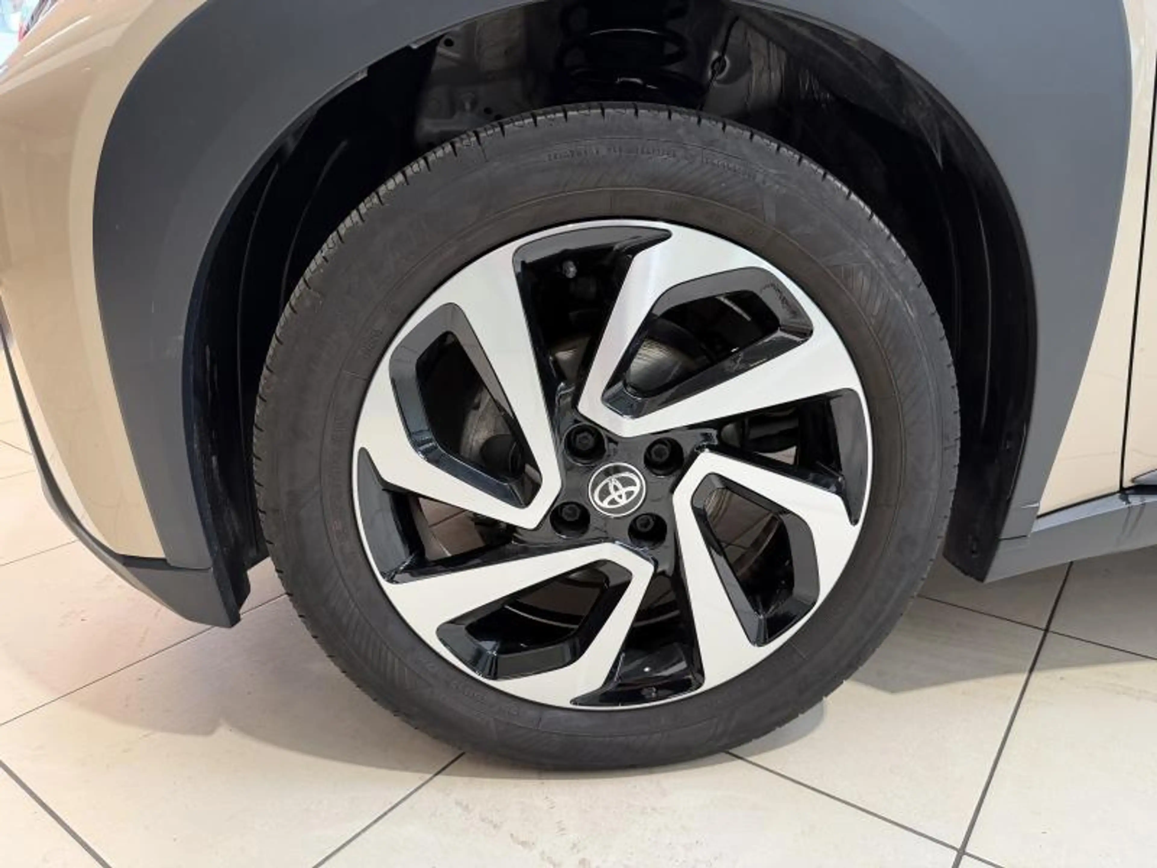Toyota Aygo X PULSE — photo 15