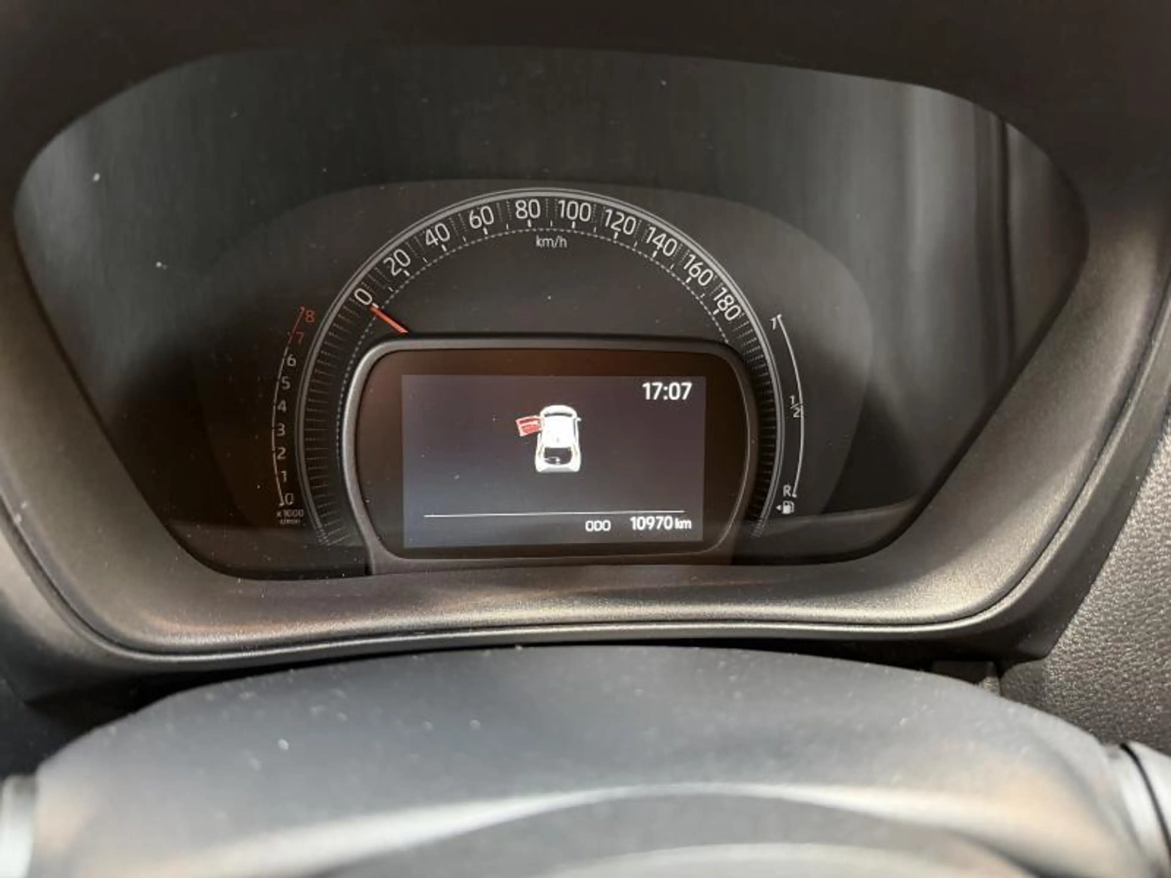 Toyota Aygo X PULSE — photo 5