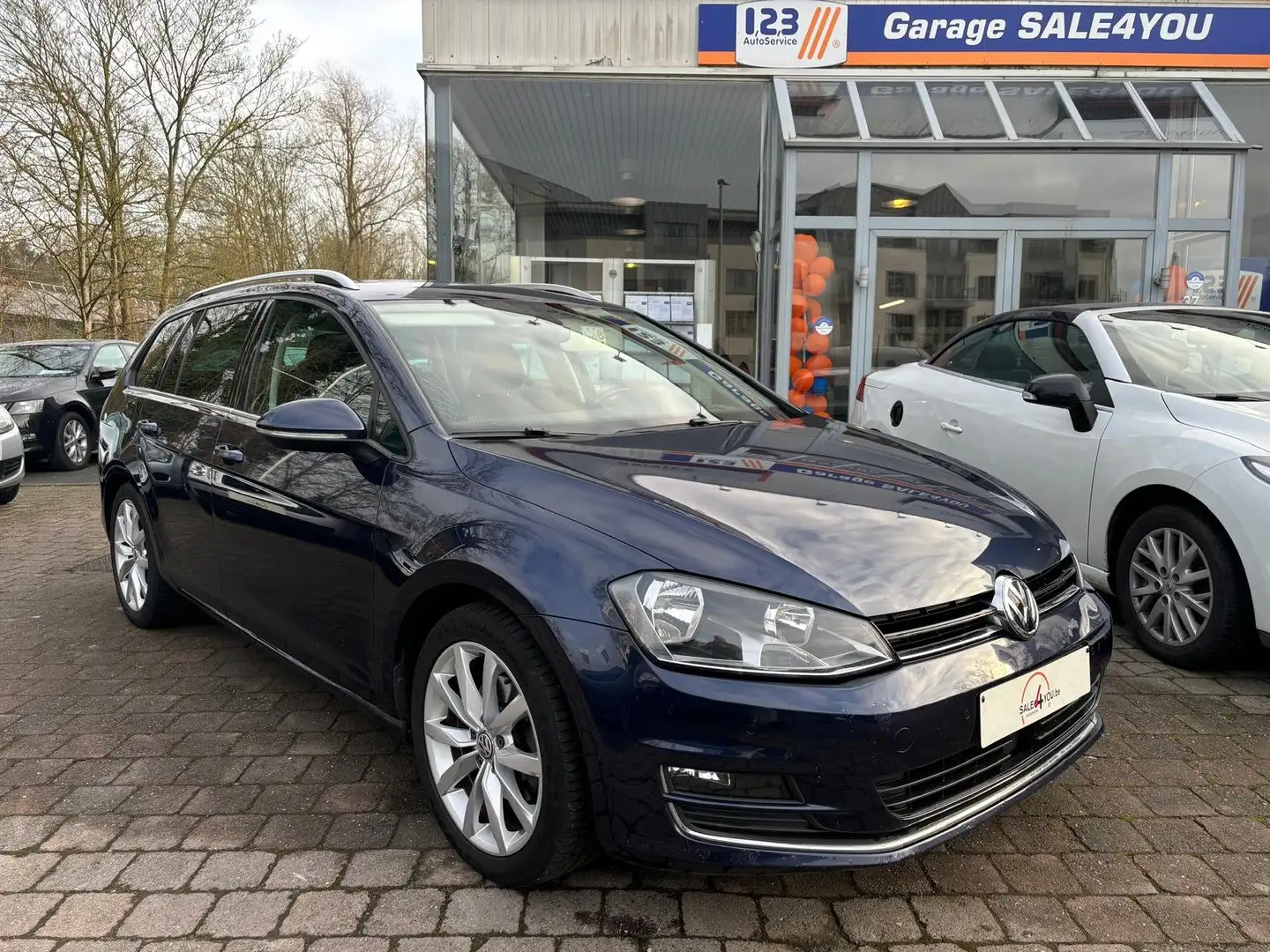 Volkswagen Golf Variant SW 1.5 TSI ACT Join OPF DSG (EU6.2) Blauw - 2