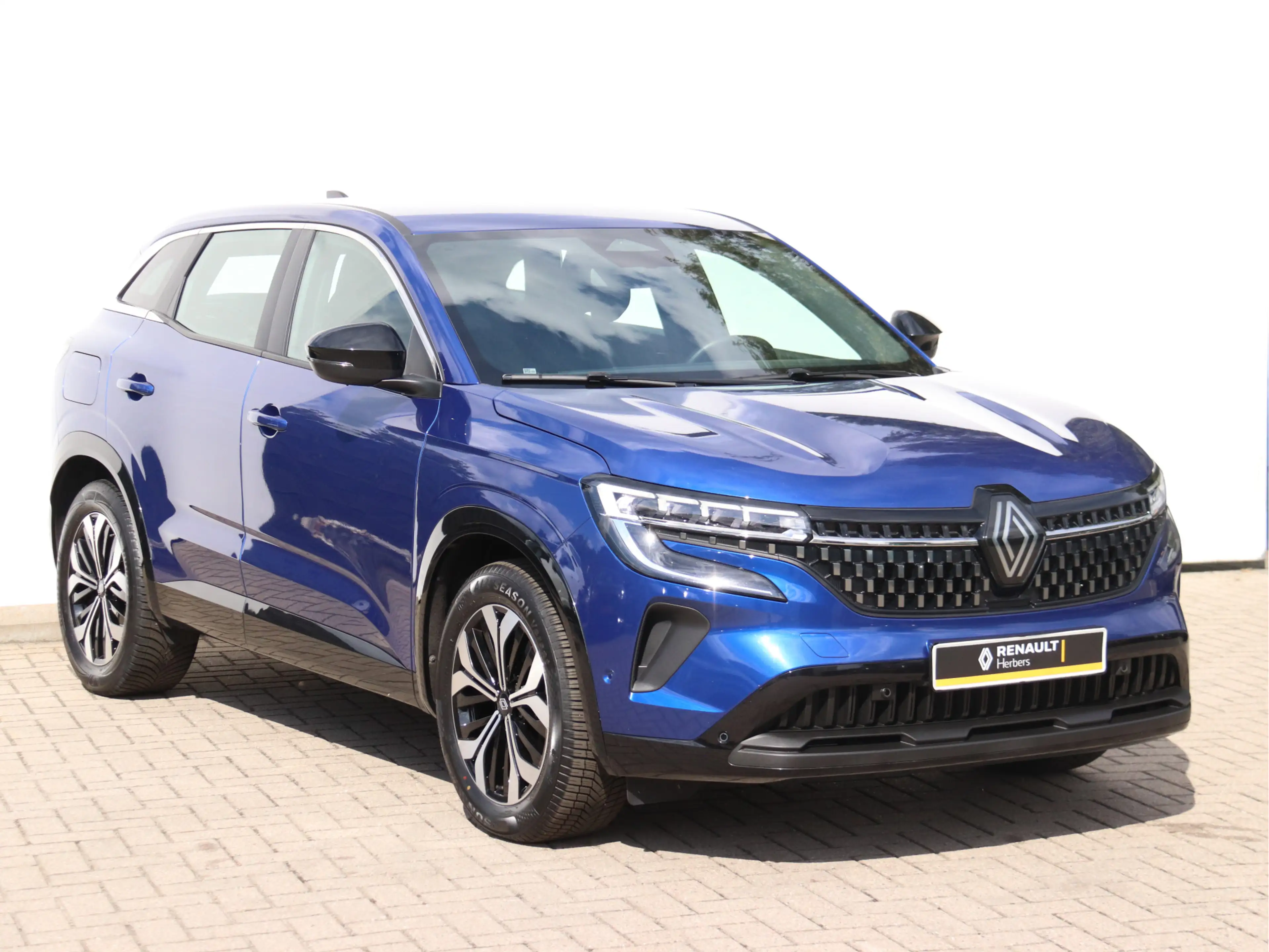 Renault Austral 1.2 E-Tech full hybrid 200 evolution CAMERA / ADAP — photo 4