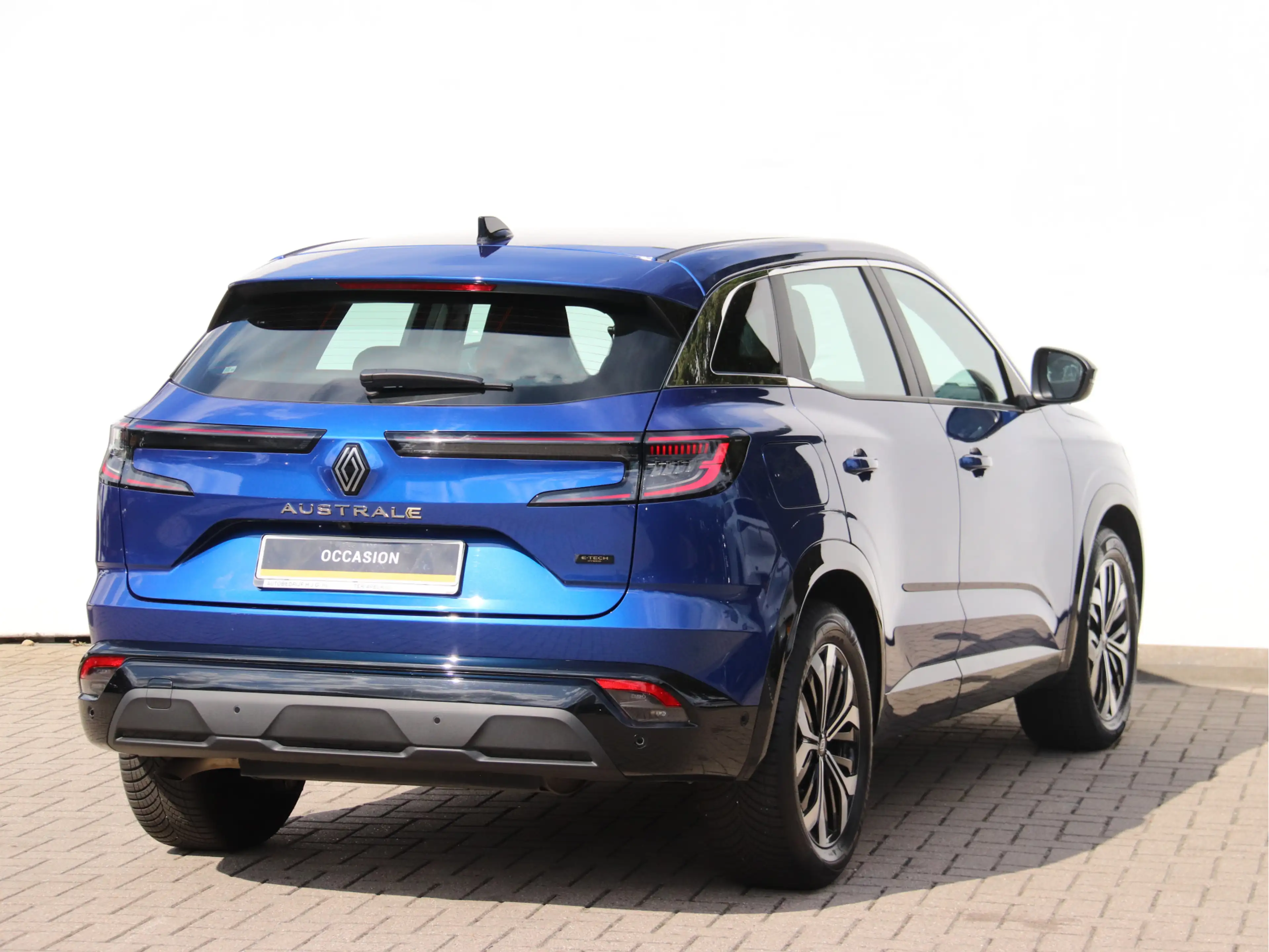 Renault Austral 1.2 E-Tech full hybrid 200 evolution CAMERA / ADAP — photo 12