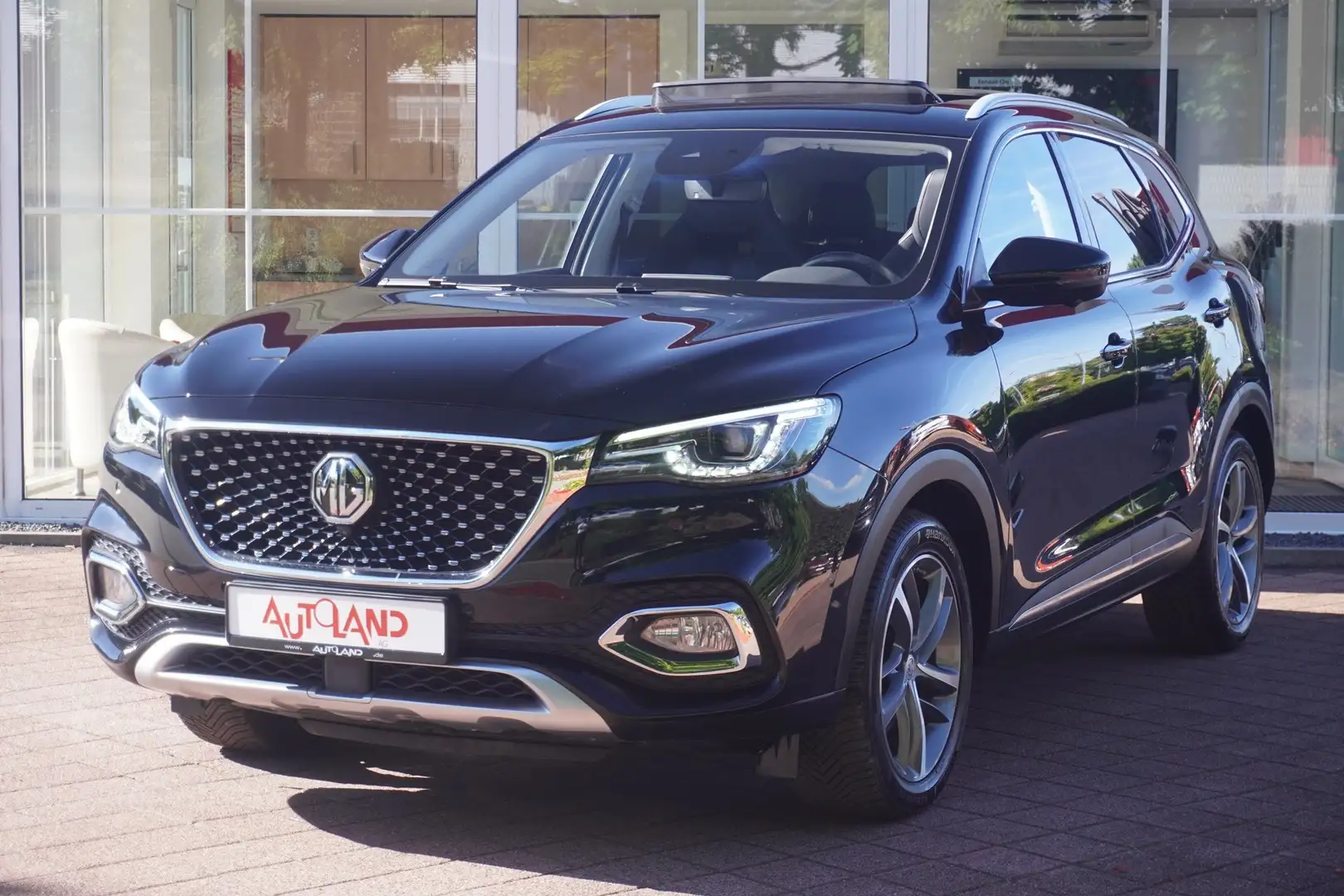 MG HS 1.5 T-GDI Luxury Aut. LED Navi Pano 360° Silber - 2