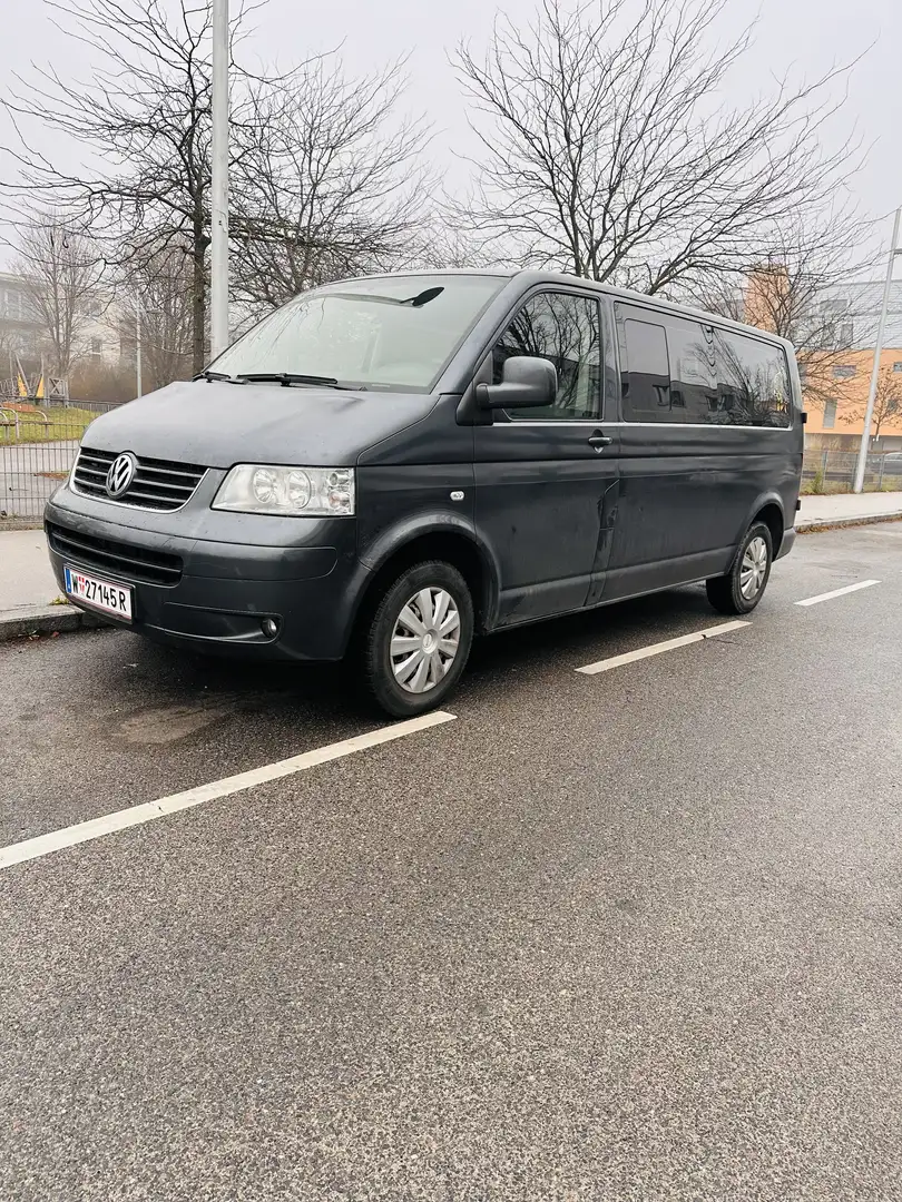Volkswagen T5 Caravelle LR 2,5 TDI - 2