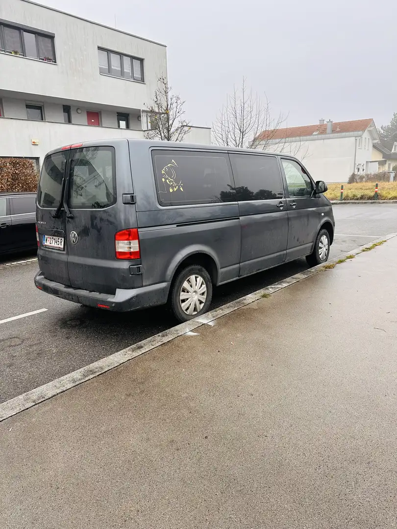Volkswagen T5 Caravelle LR 2,5 TDI - 1