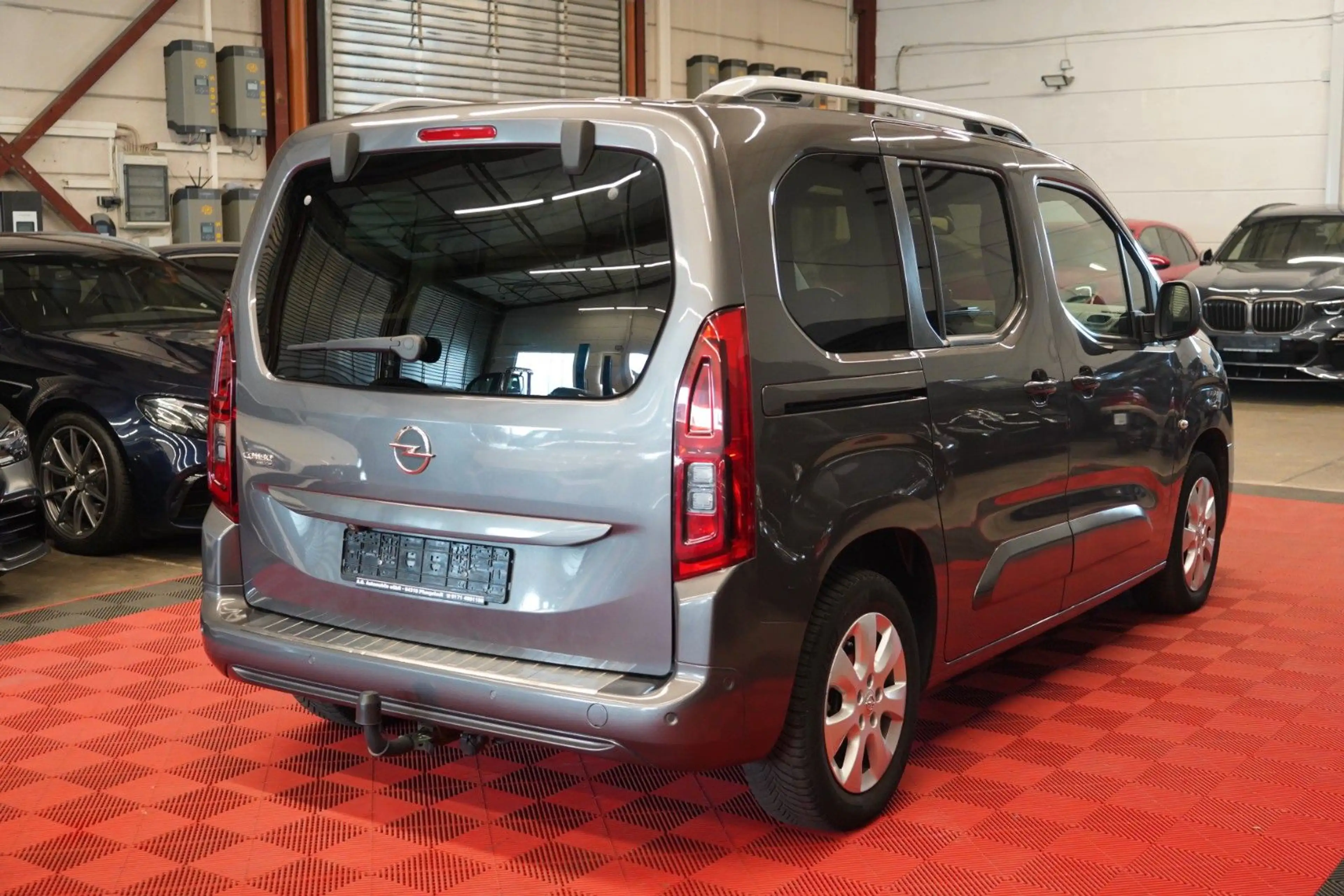 Opel Combo Life 1.5 CDTi Aut. 2.Hand*Keyless-Go*Pano — photo 7