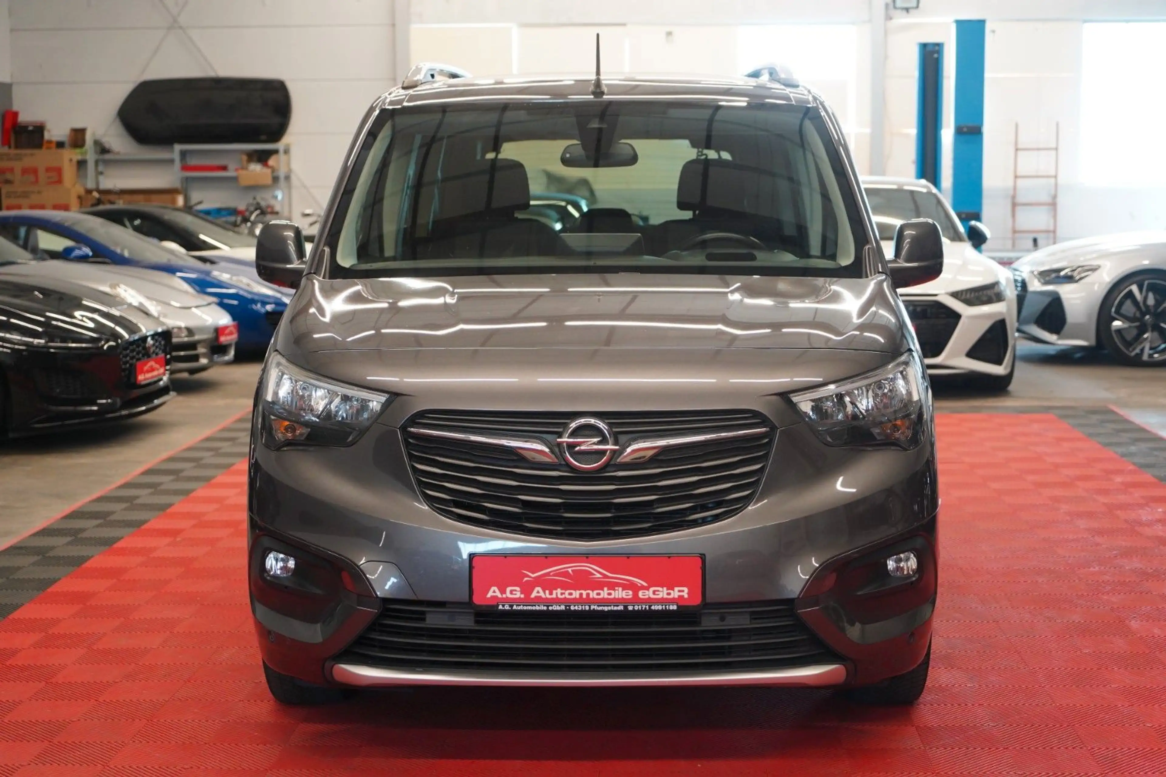 Opel Combo Life 1.5 CDTi Aut. 2.Hand*Keyless-Go*Pano — photo 2