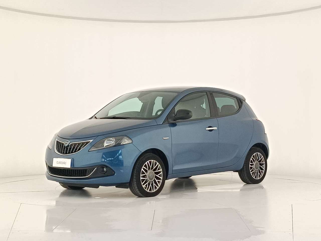 Lancia Ypsilon 1.0 FireFly Hybrid Gold Plus