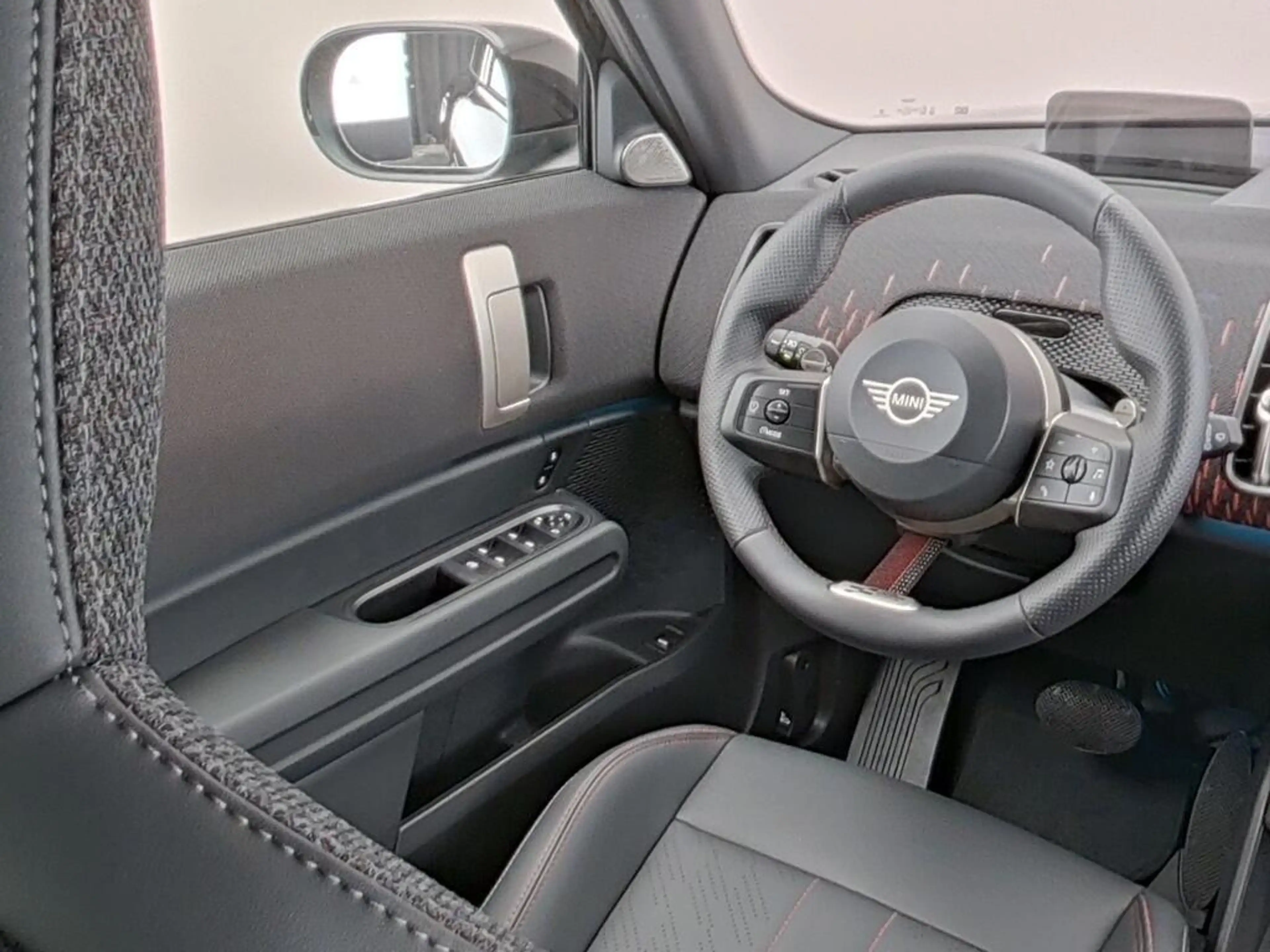 MINI John Cooper Works Countryman 1.5 C XL — photo 4