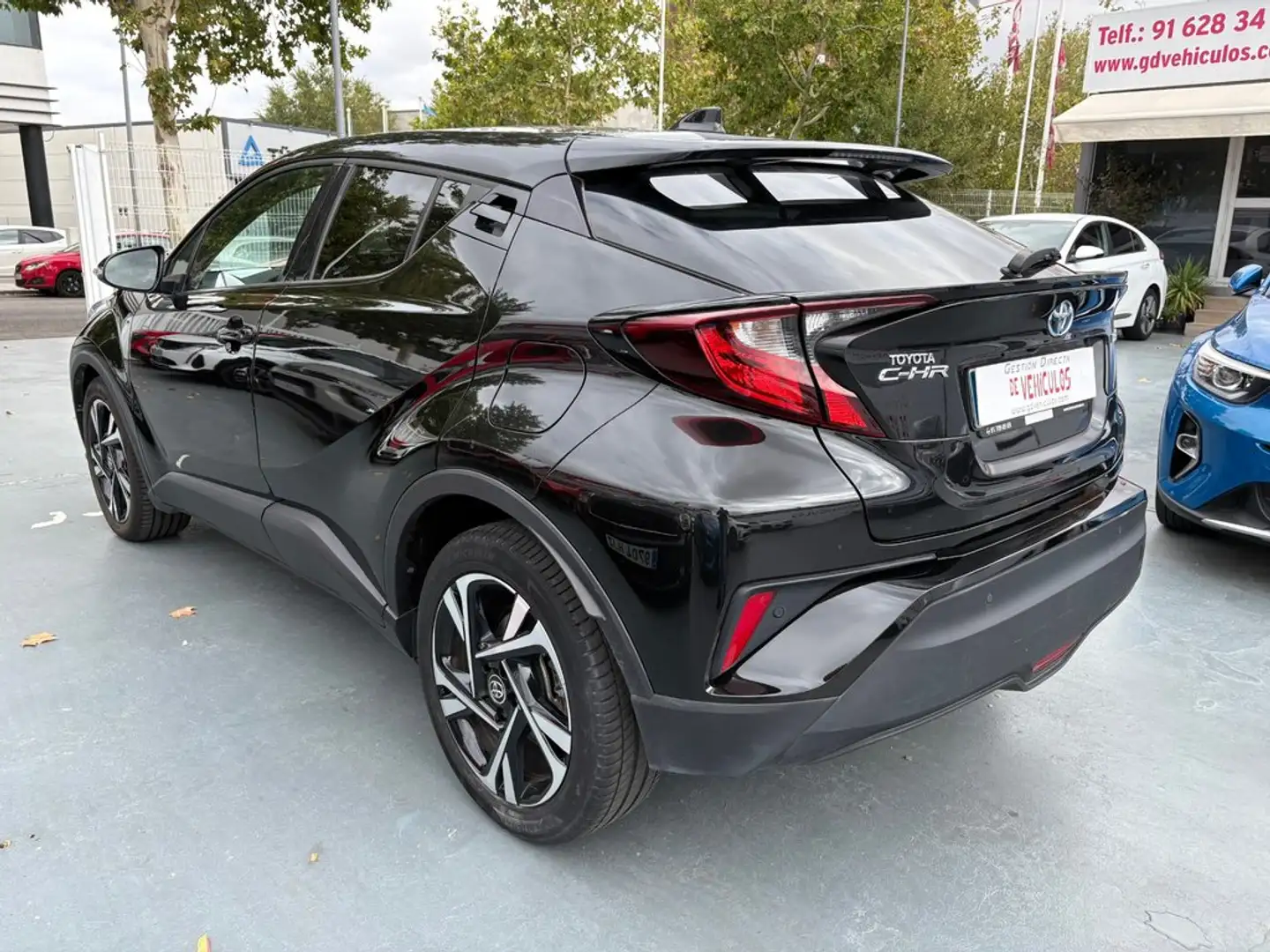 Toyota C-HR 125H Advance Negro - 2