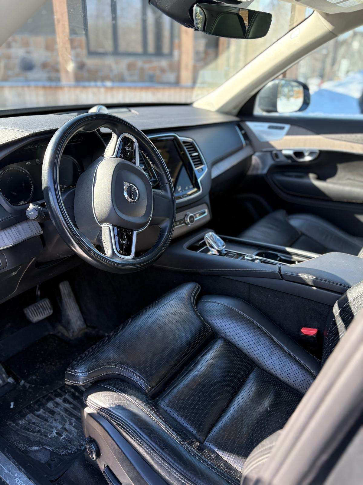 2021 Volvo XC90 Recharge T8 eAWD PHEV Inscription Expression thumb 9