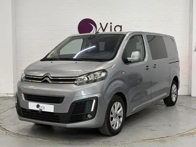 Citroen Jumpy 2.0 HDI 180 / 6 PLACES / DISTRIBUTION A JOUR / CARPLAY