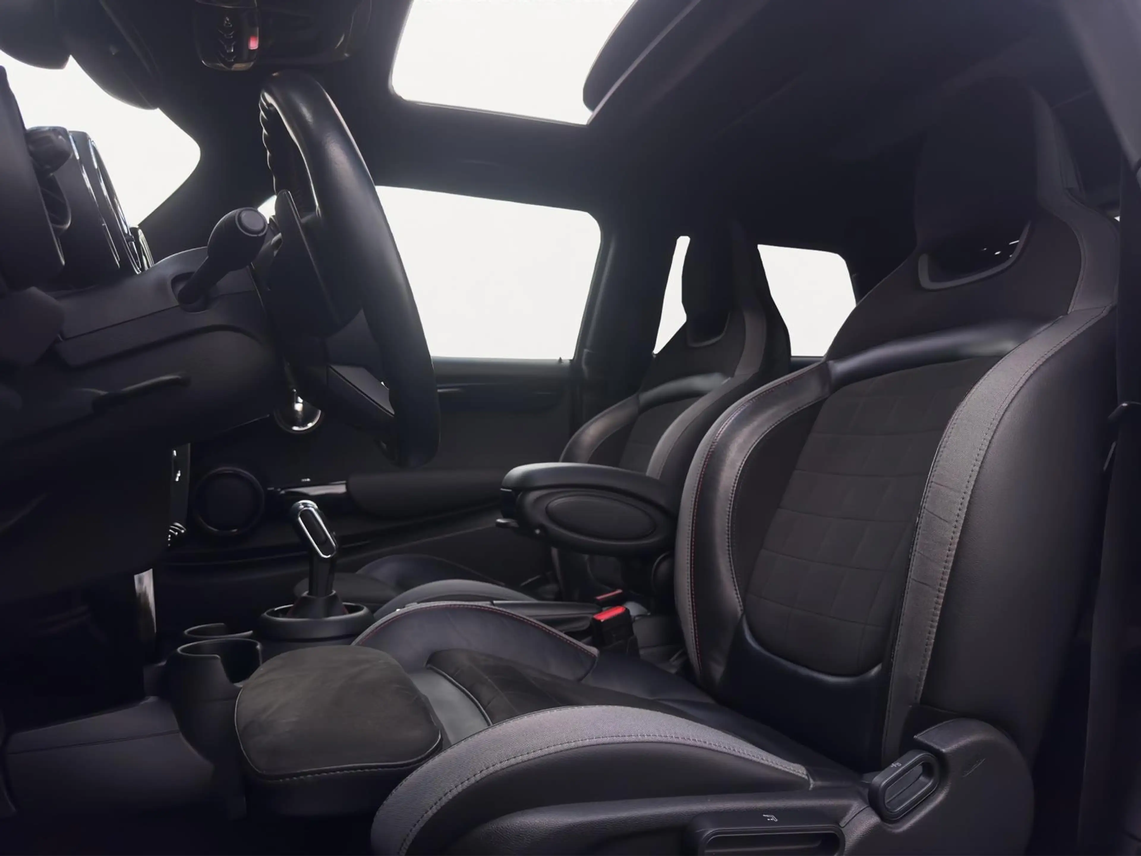MINI Cooper S 3-Deurs 2.0 192PK John Cooper Works Pano Schaalsto — photo 9