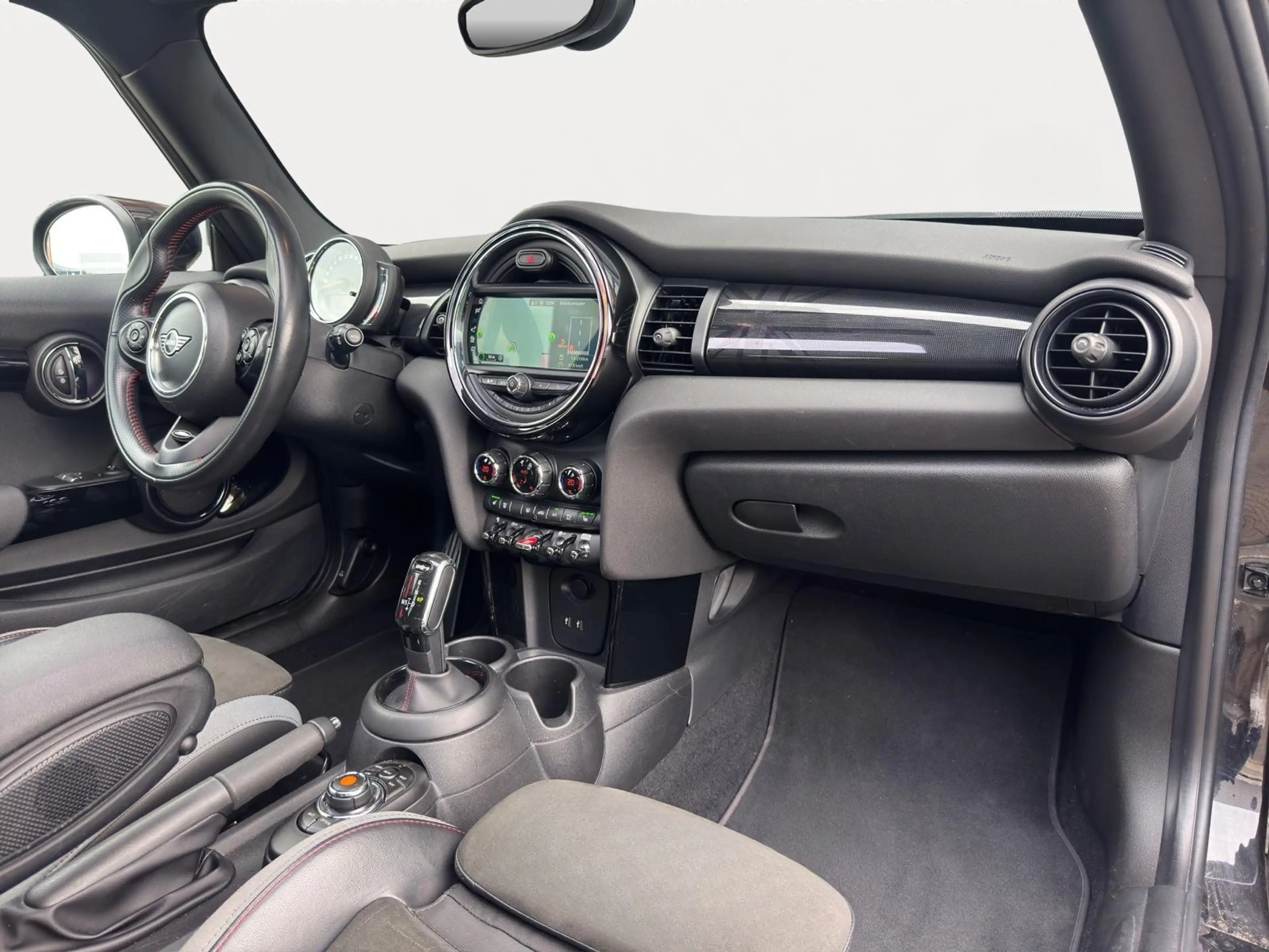 MINI Cooper S 3-Deurs 2.0 192PK John Cooper Works Pano Schaalsto — photo 16