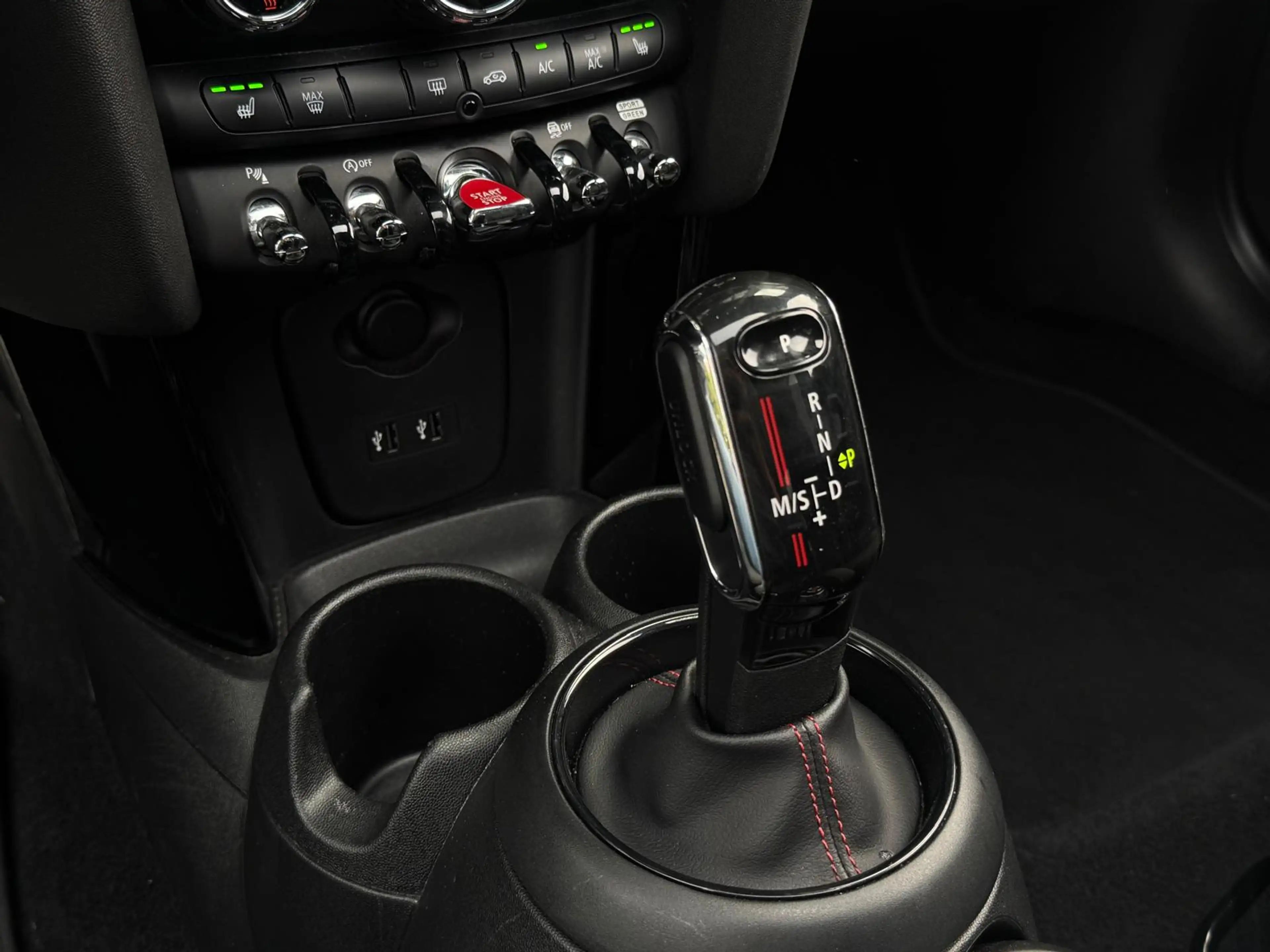 MINI Cooper S 3-Deurs 2.0 192PK John Cooper Works Pano Schaalsto — photo 40
