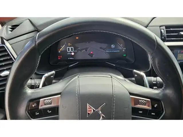 DS Automobiles DS 7 Crossback view 6
