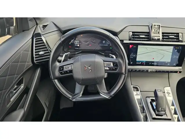 DS Automobiles DS 7 Crossback view 7