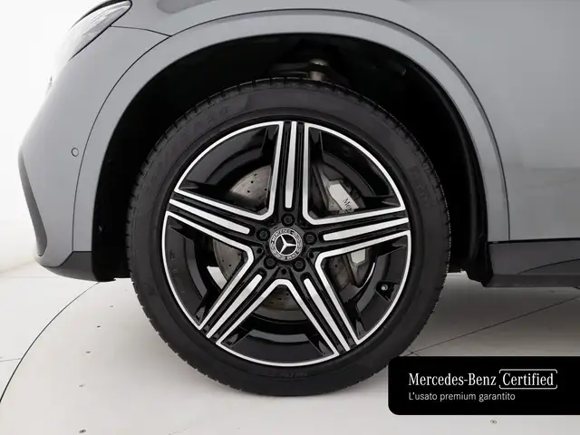 Mercedes-Benz GLC view 7