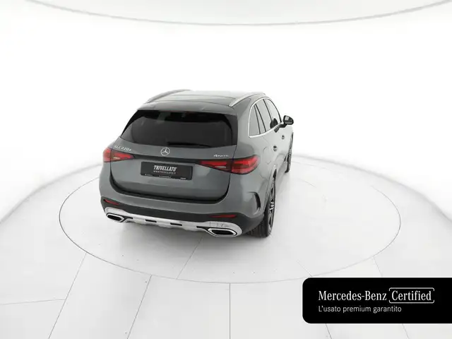 Mercedes-Benz GLC view 6